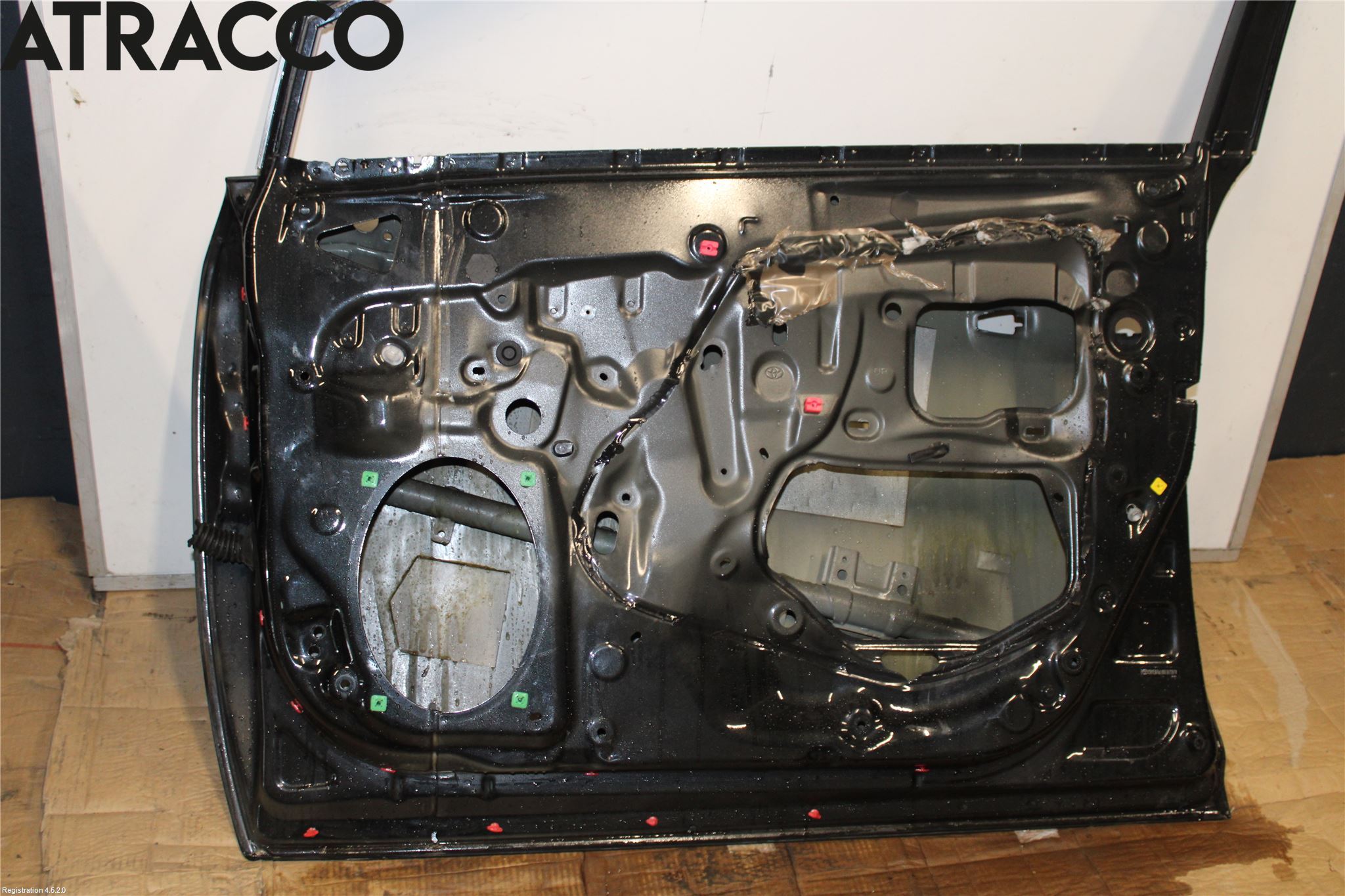 Toyota AVENSIS 09-15 Dør 4D Foran Høyre