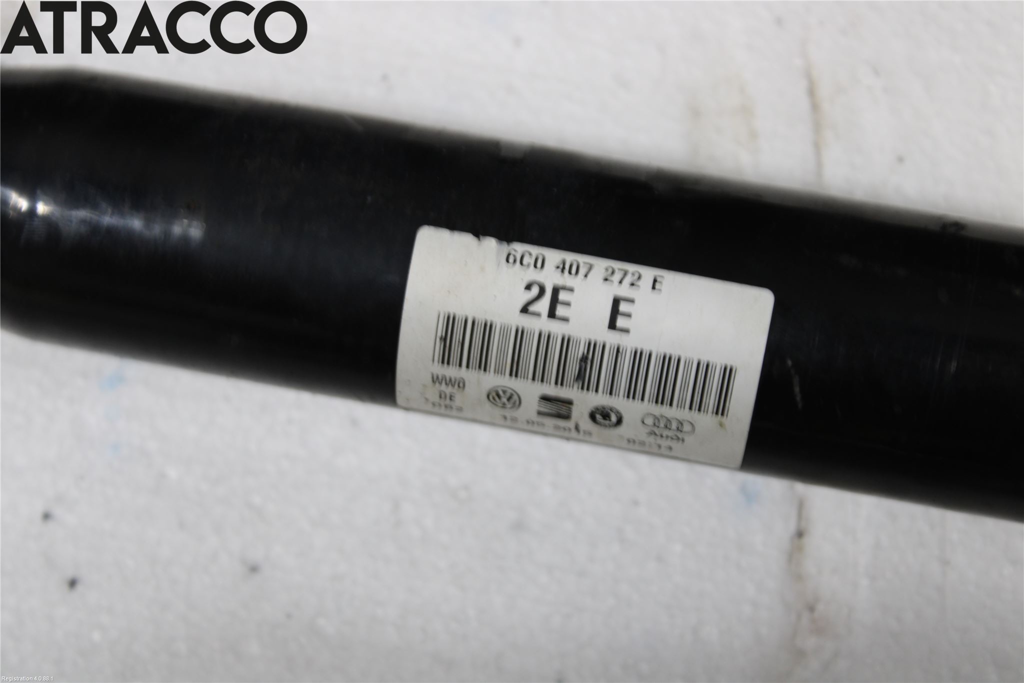 Volkswagen VW POLO 10-17 Drivaksel Foran Kompl Høyre