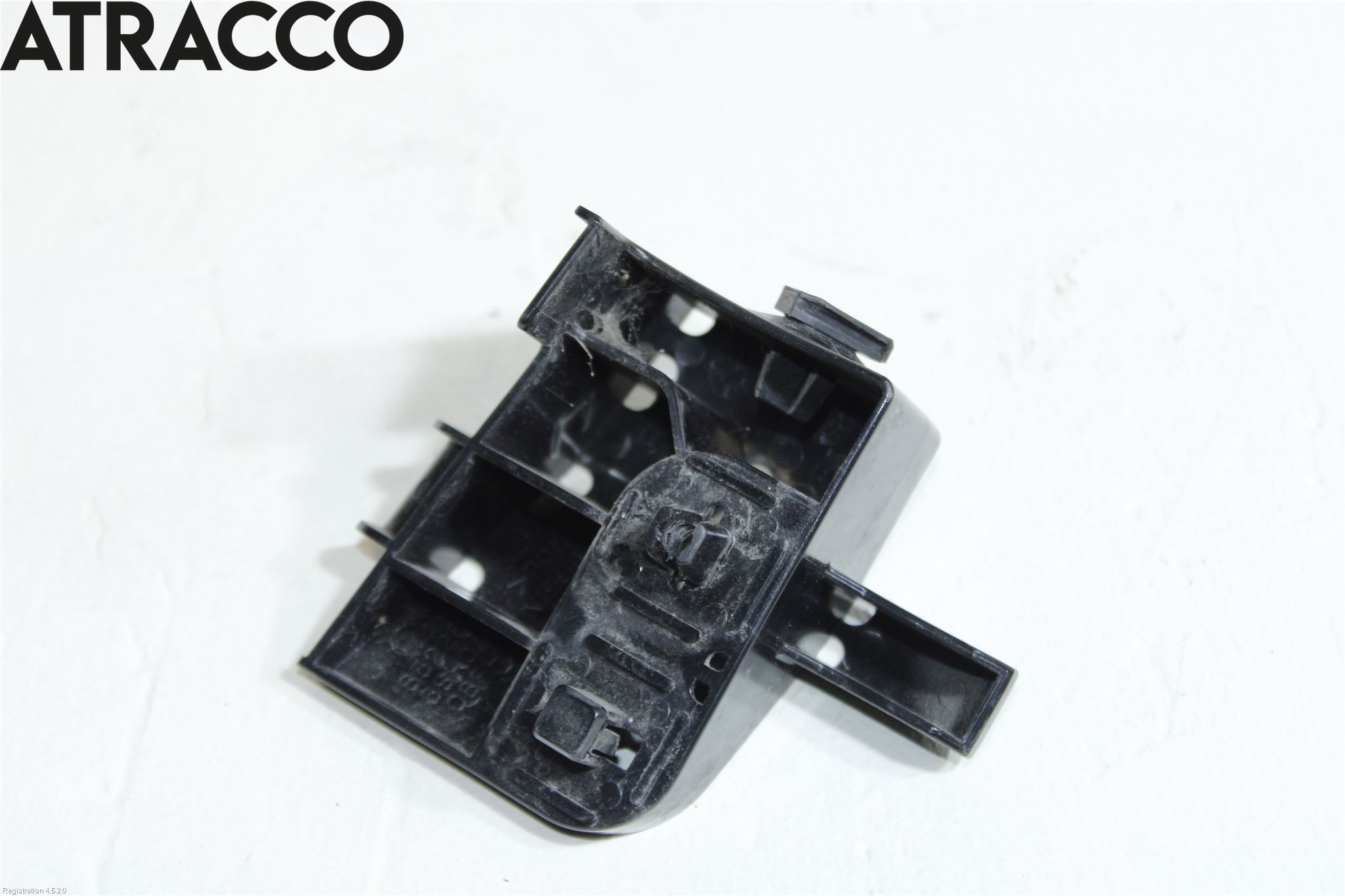 Nissan LEAF 18- Støtfangerfeste Bak Høyre