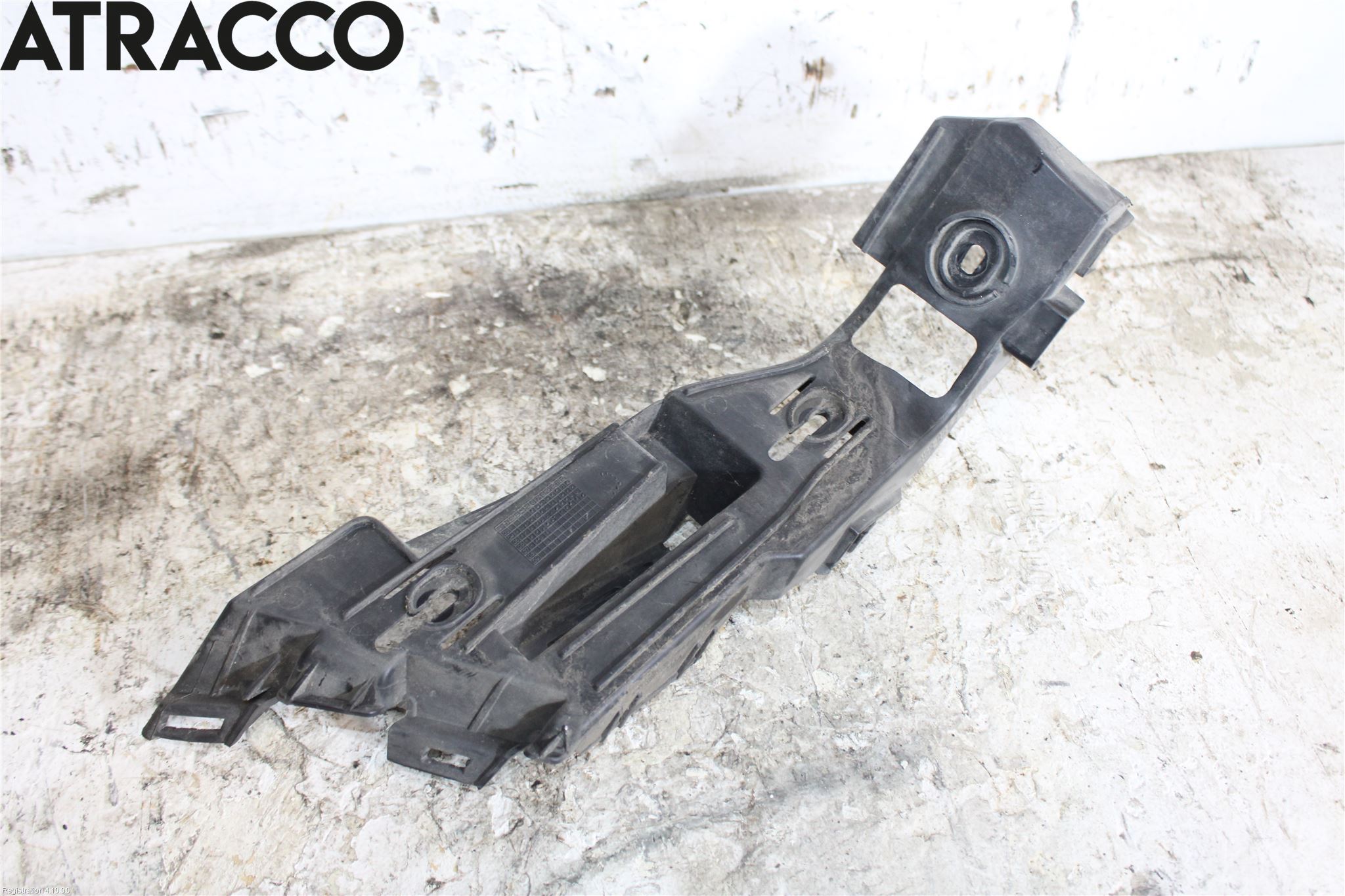 Volkswagen VW GOLF V 04-09 Støtfanger Bak Feste