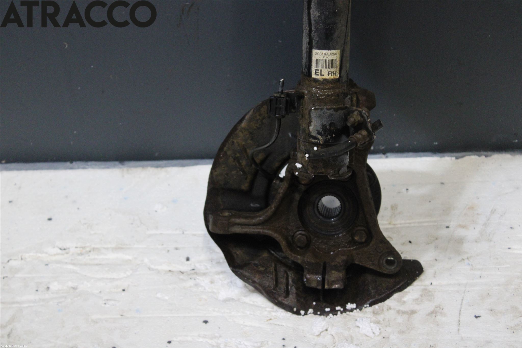 Subaru OUTBACK 10-15 Fjærbein Foran Høyre