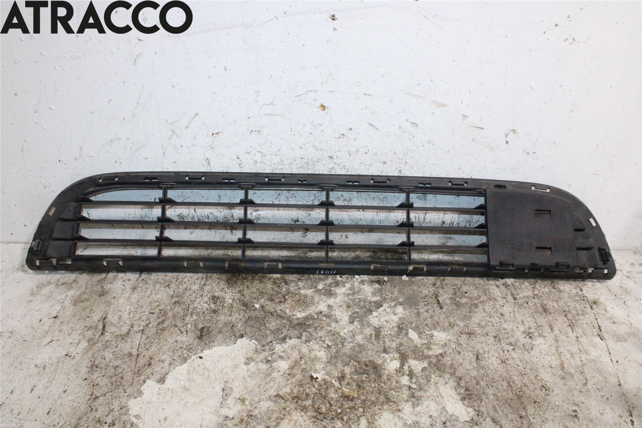 Peugeot PARTNER 08-15 Grilldel Midt