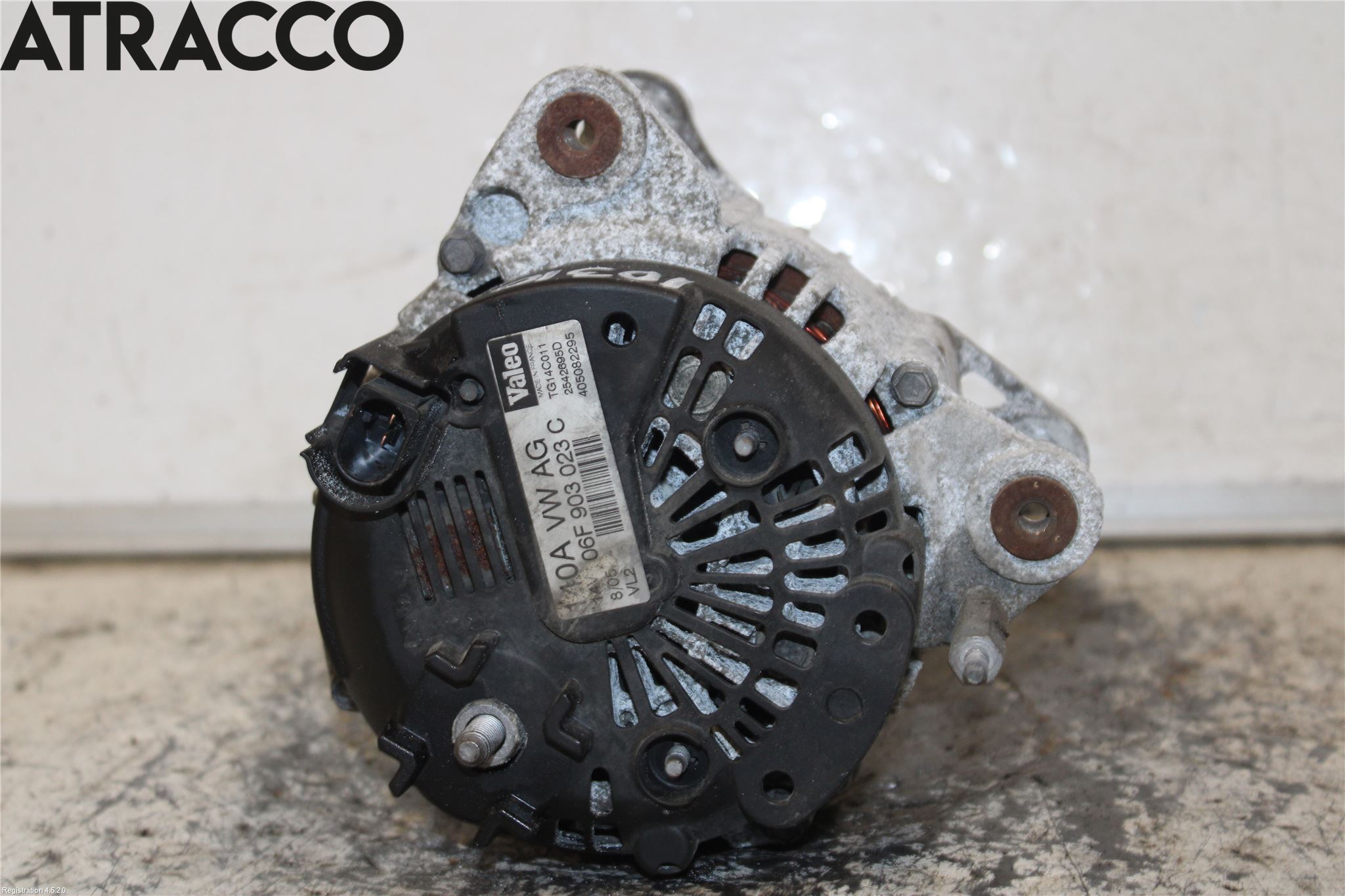 Volkswagen VW GOLF V 04-09 Dynamo