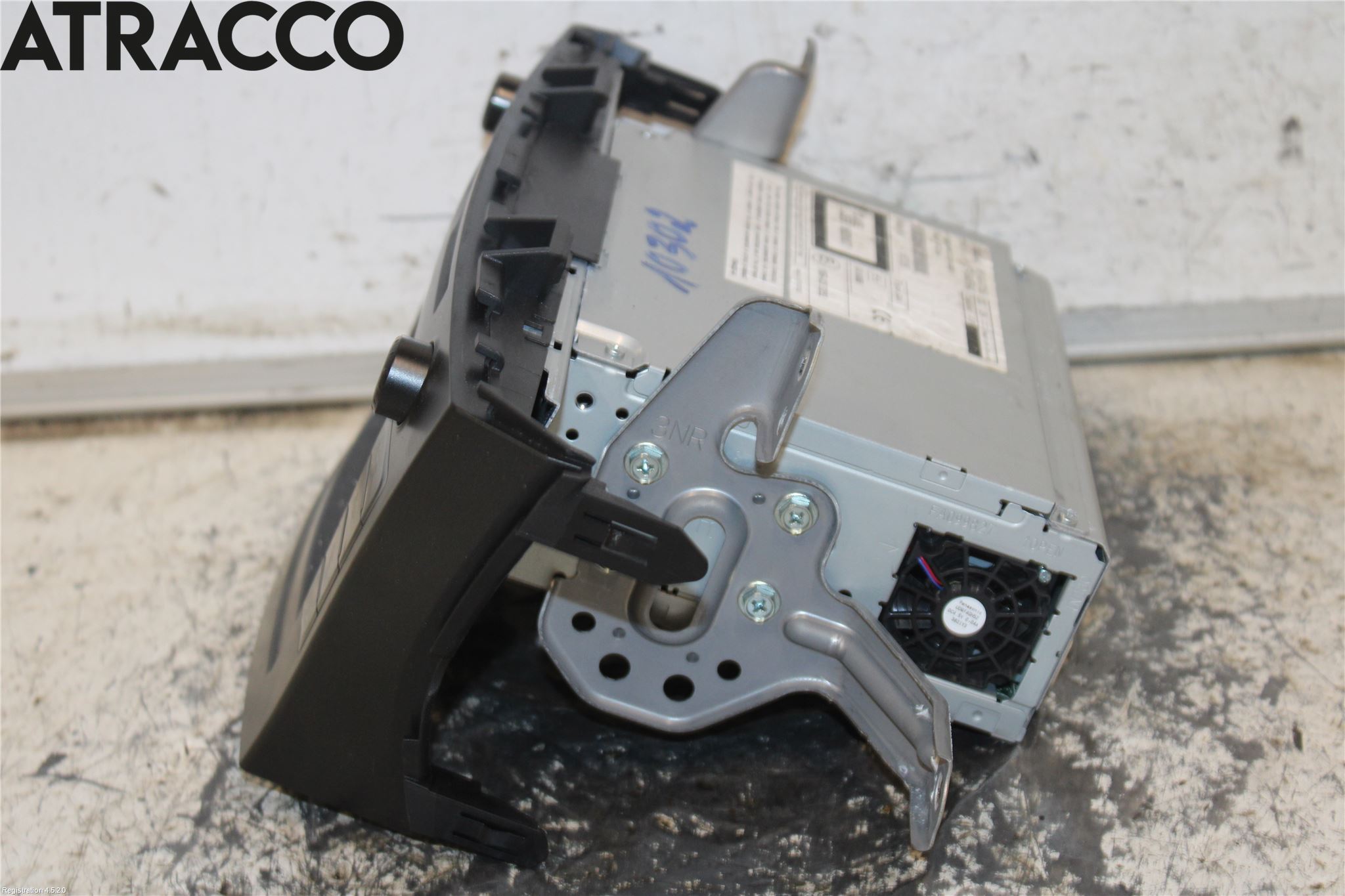 Toyota PRIUS+ ZVW40 12-20 Stereo Radio Med Cd