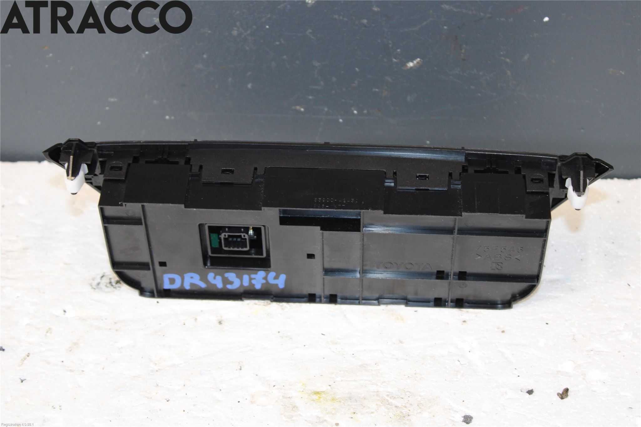 Toyota RAV4 13-18 Varme Ac Betjening-Display