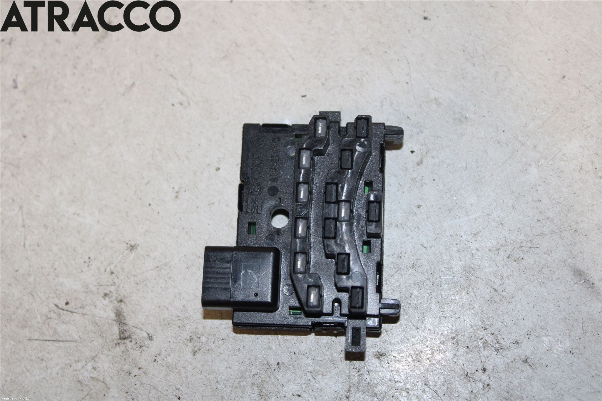 Volkswagen VW GOLF V 04-09 Givare Rattutslag