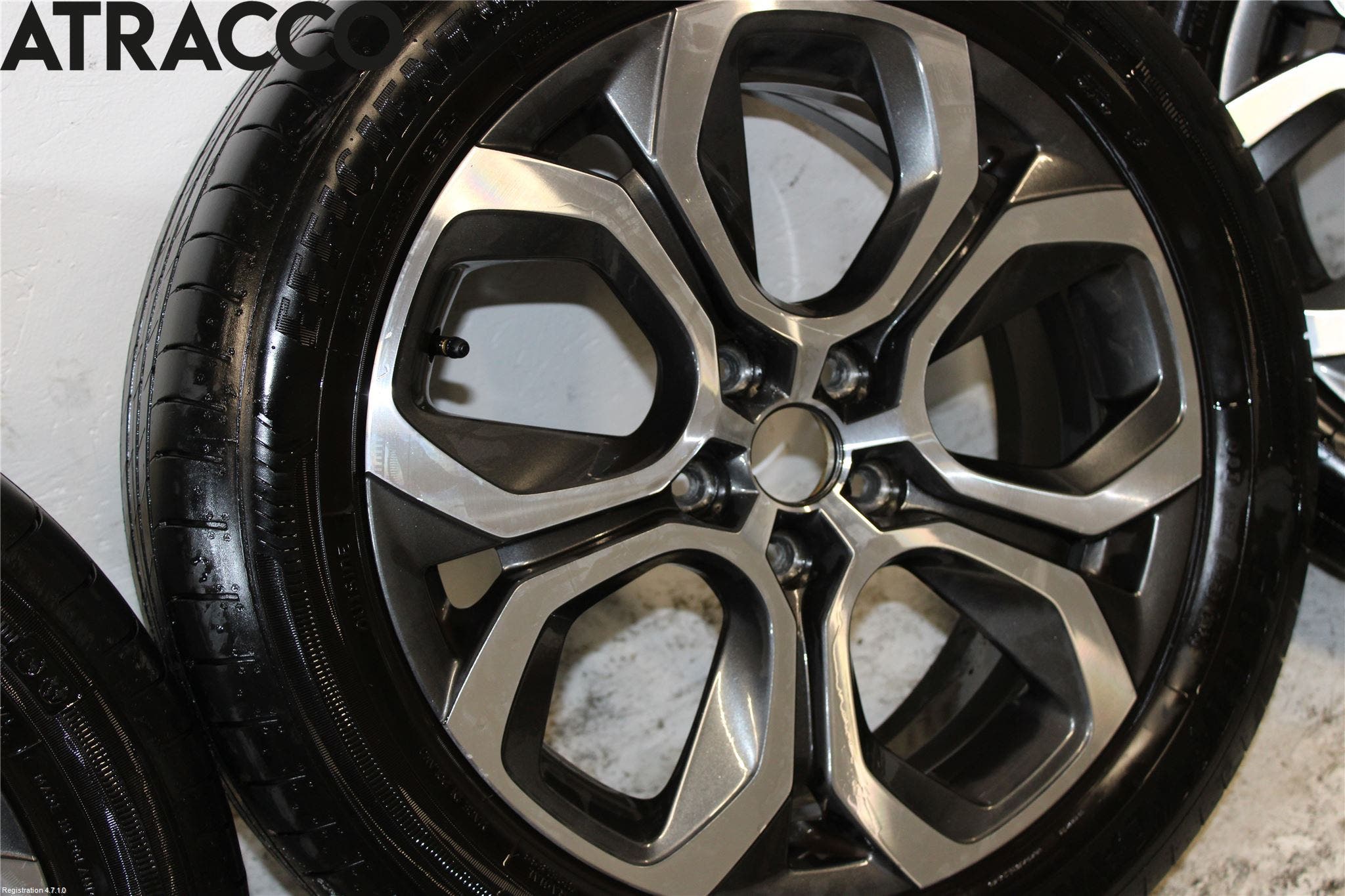 Renault CAPTUR 20-24 Dekk Sommer På Alu Felg 4Stk