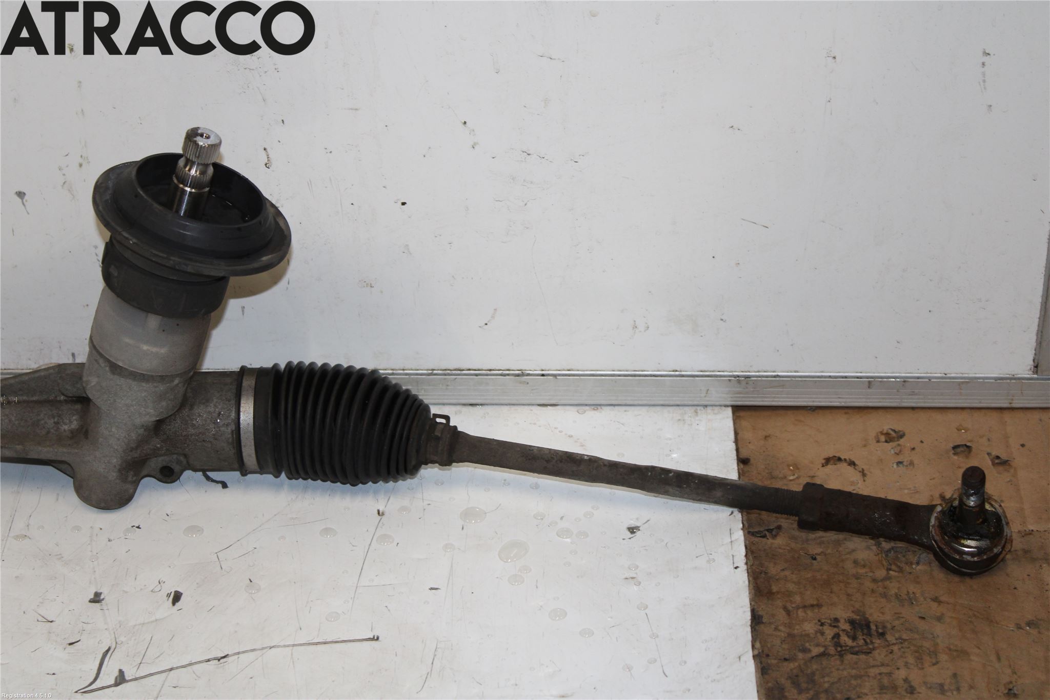 Mitsubishi OUTLANDER 13-21 Servo Snekke - Tannstang