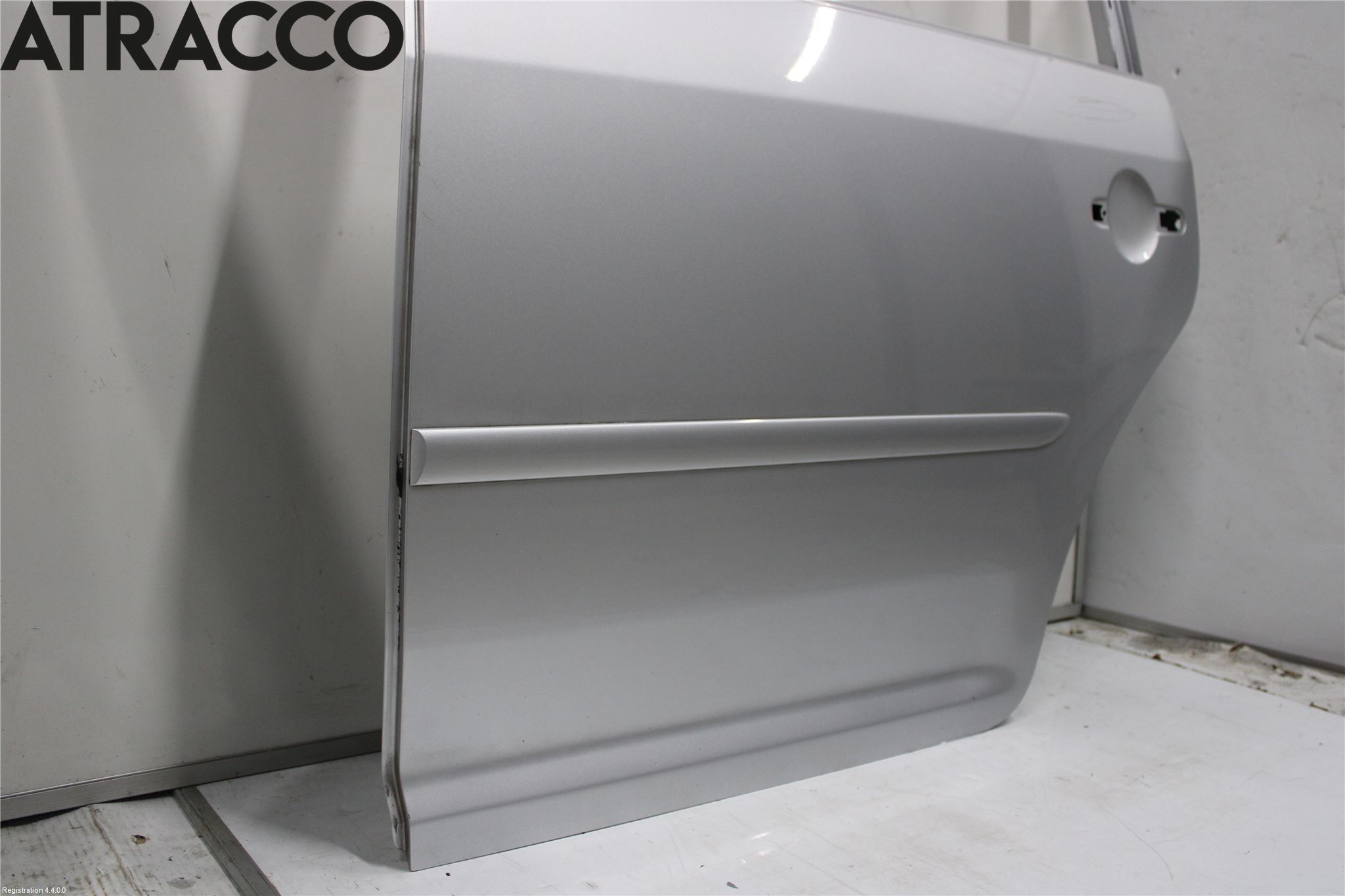 Volkswagen VW TOURAN 03-10 Dør 4D Bak Venstre