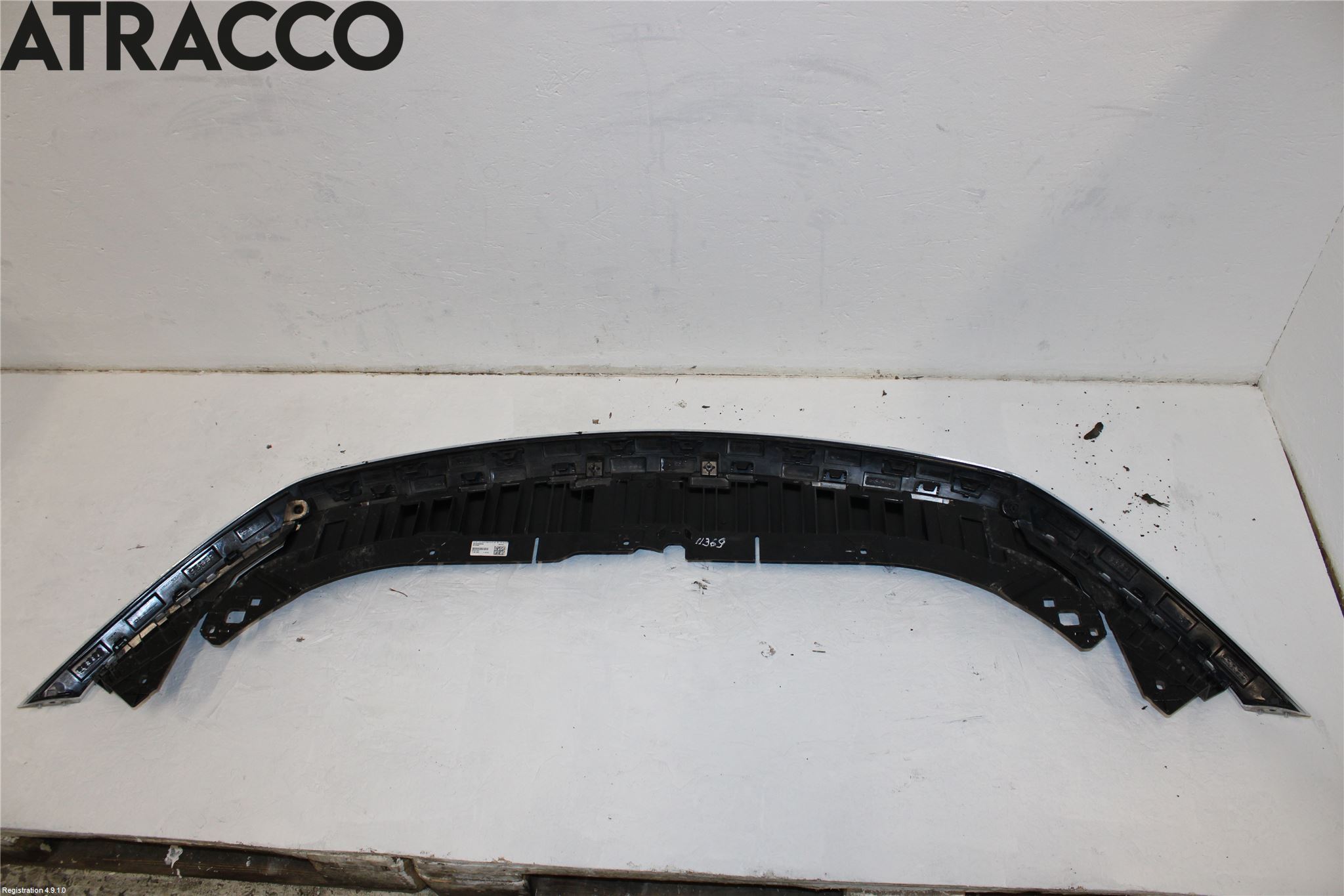 Mercedes-Benz MB EQB (X243) 22- Støtfanger Foran Midt Del