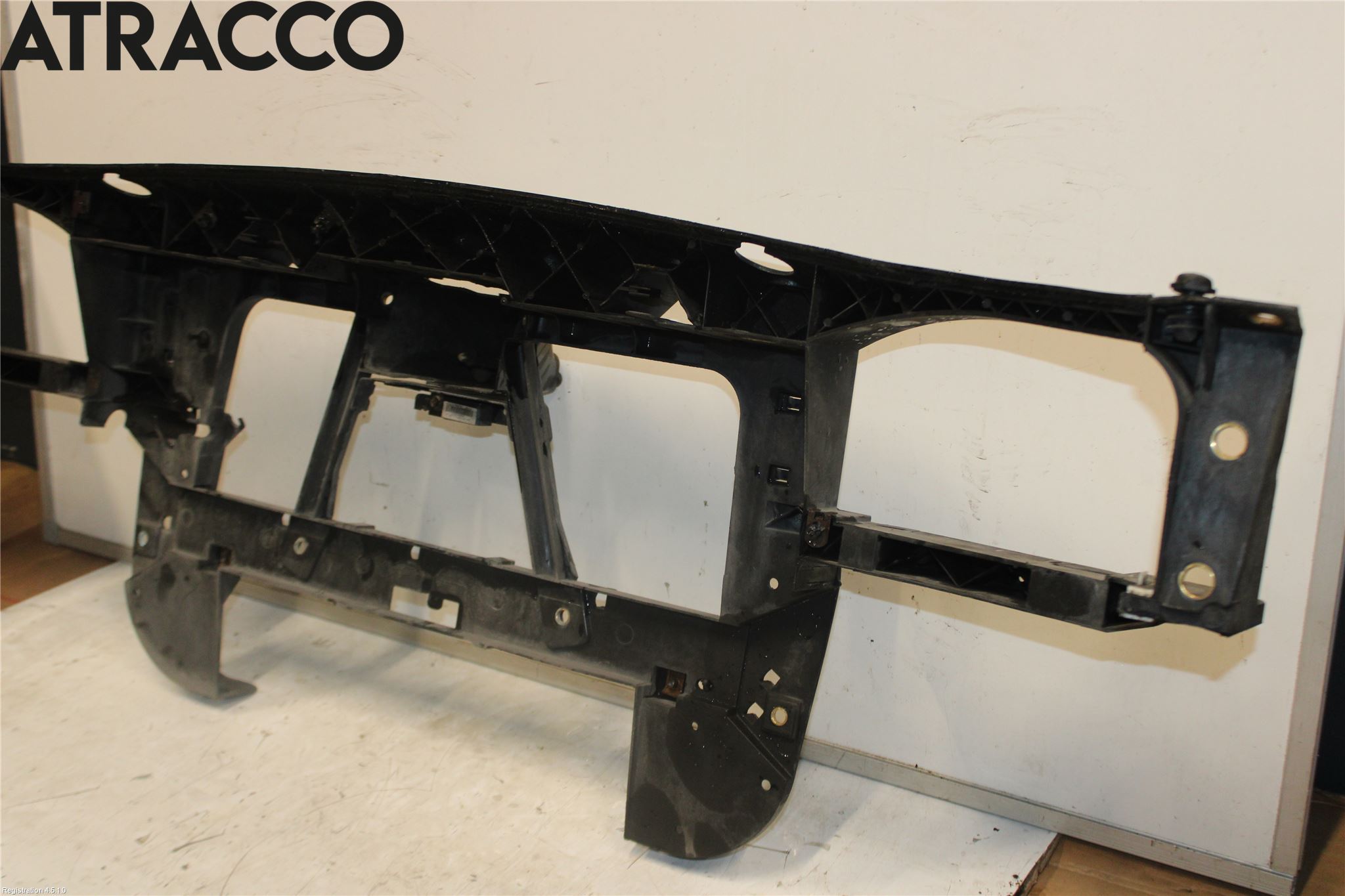 Ford MONDEO     01-06 Frontplate