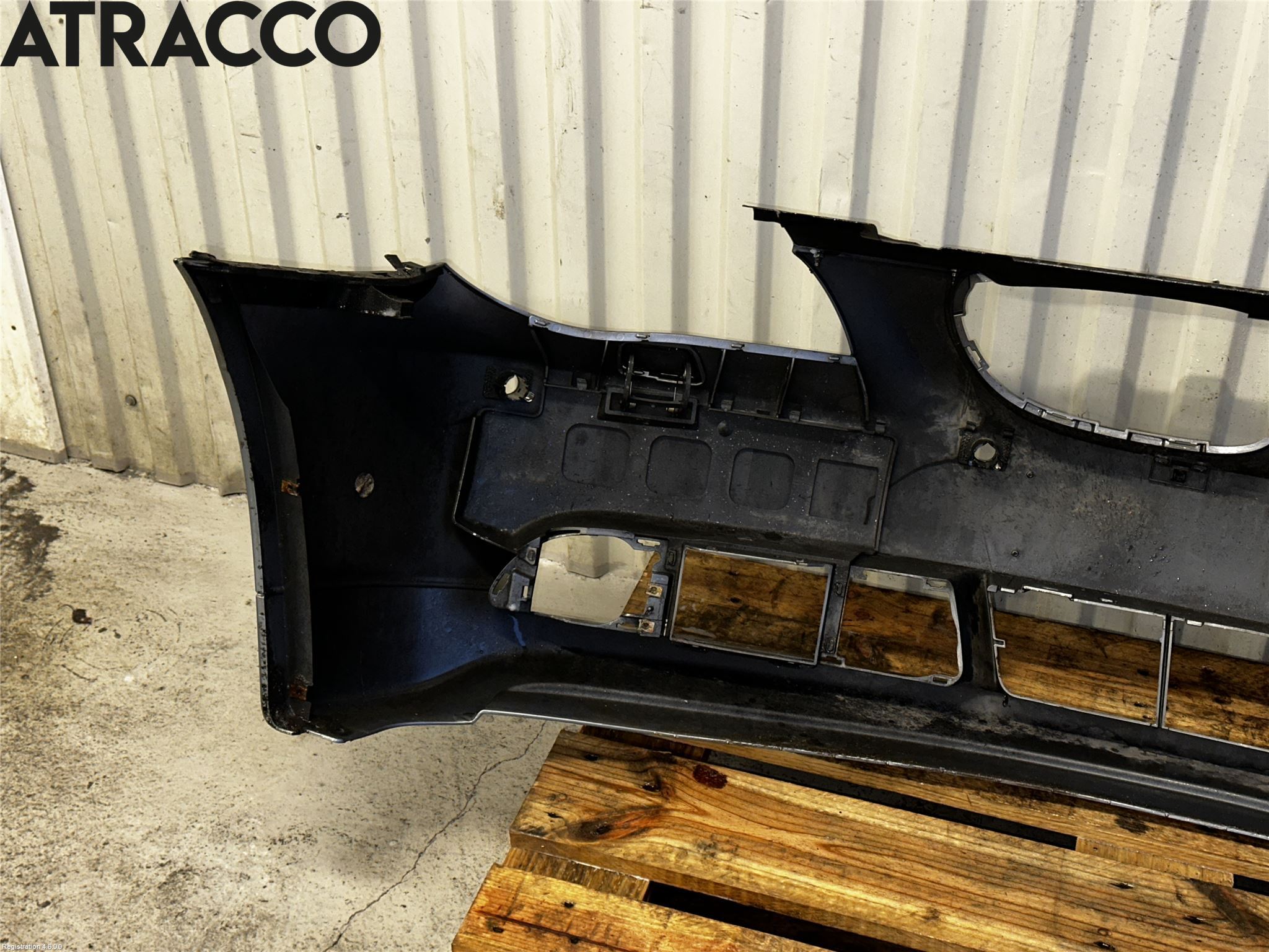 BMW 5 E60/61 Sed/Tou 02-10 Støtfanger Foran