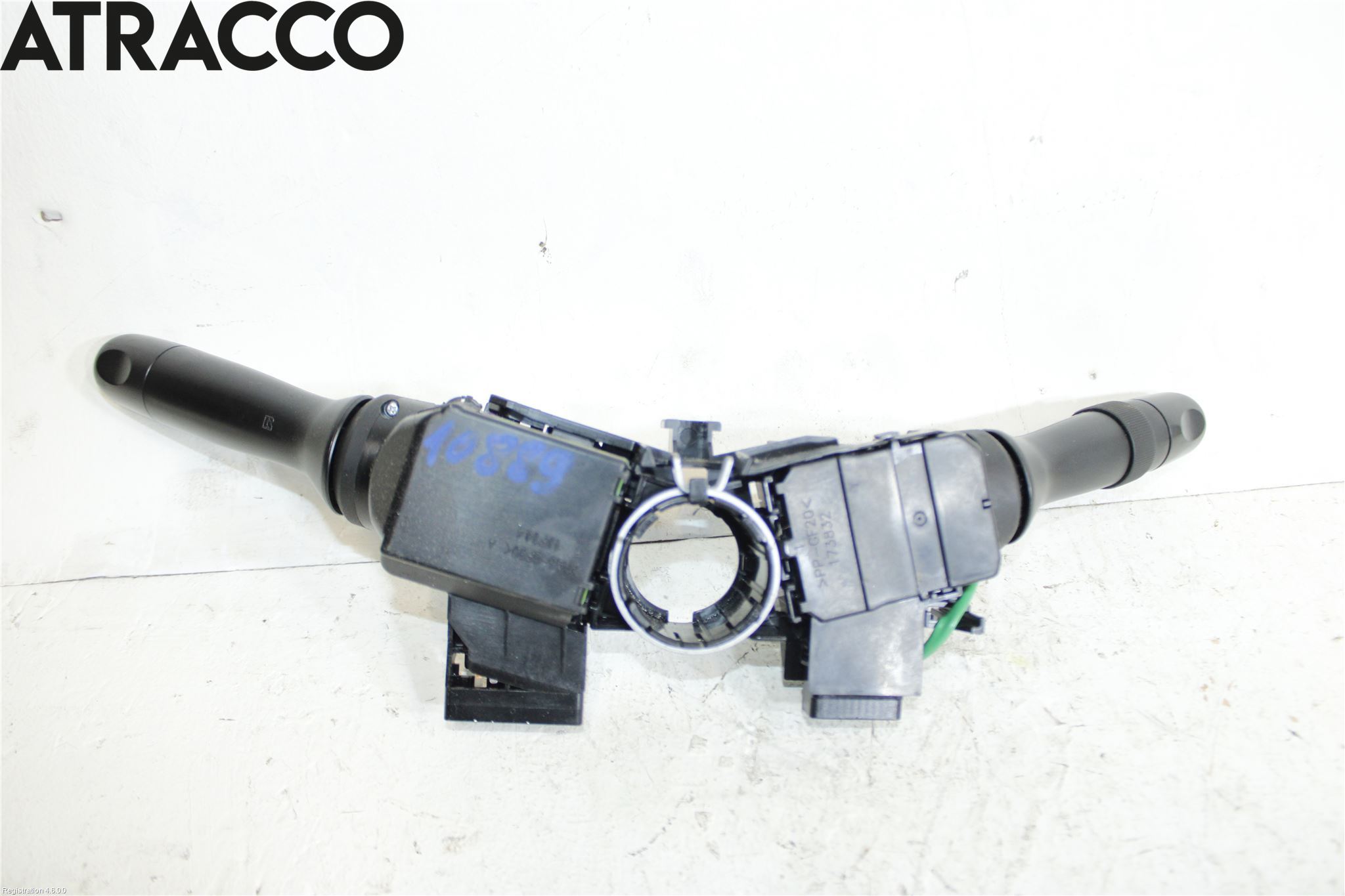 Toyota YARIS XP130 15-20 Bryter Ratt Kombi H Og V