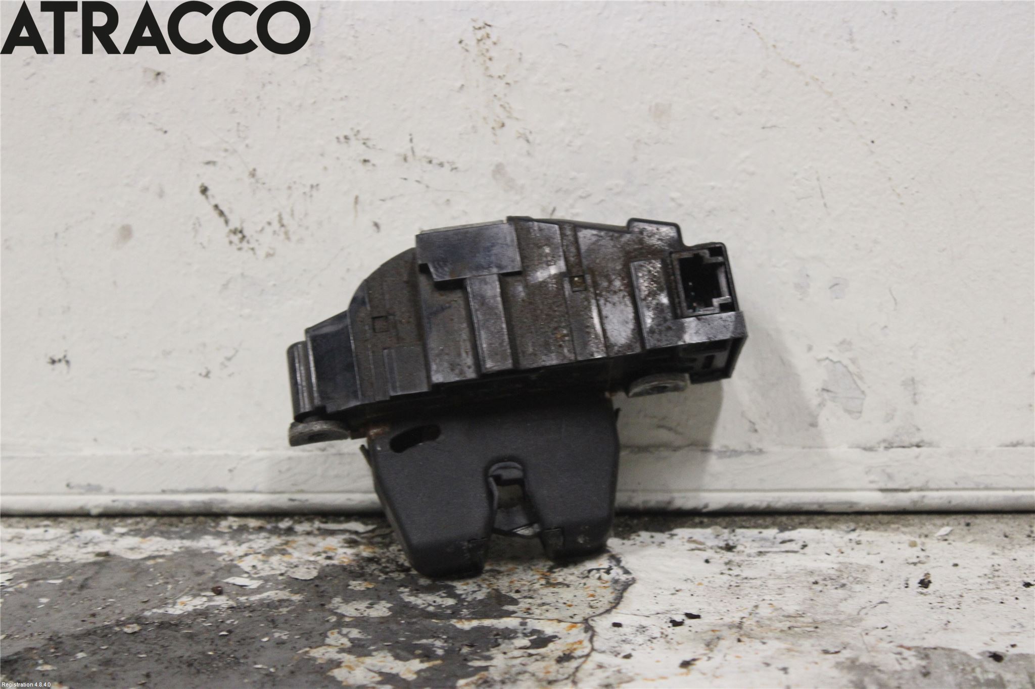 Citroen C4 GRAND PICASSO 07-13 Bakluke-Lokk Låsekasse