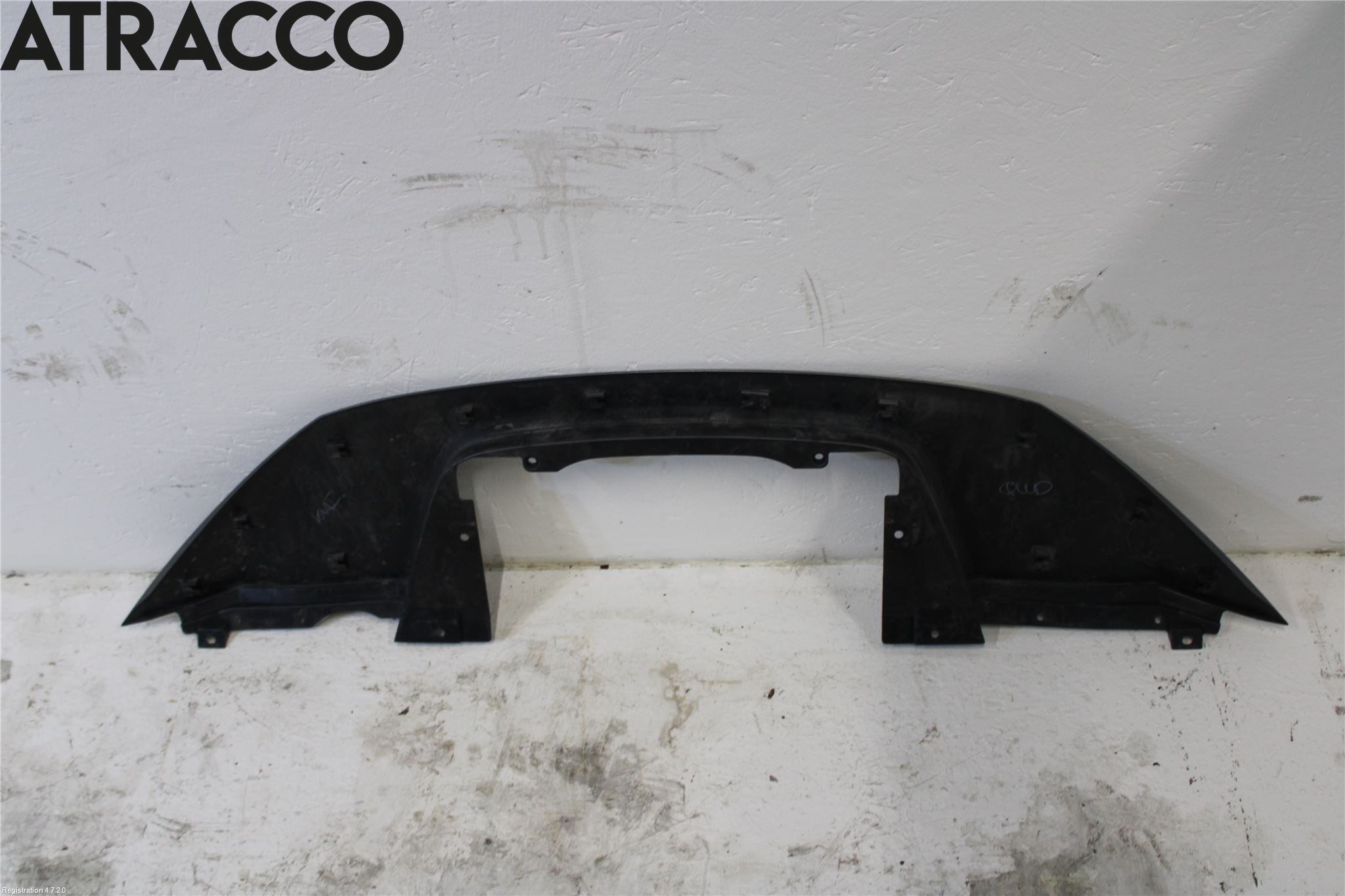 Nissan LEAF 18- List Foran-Panser-Front