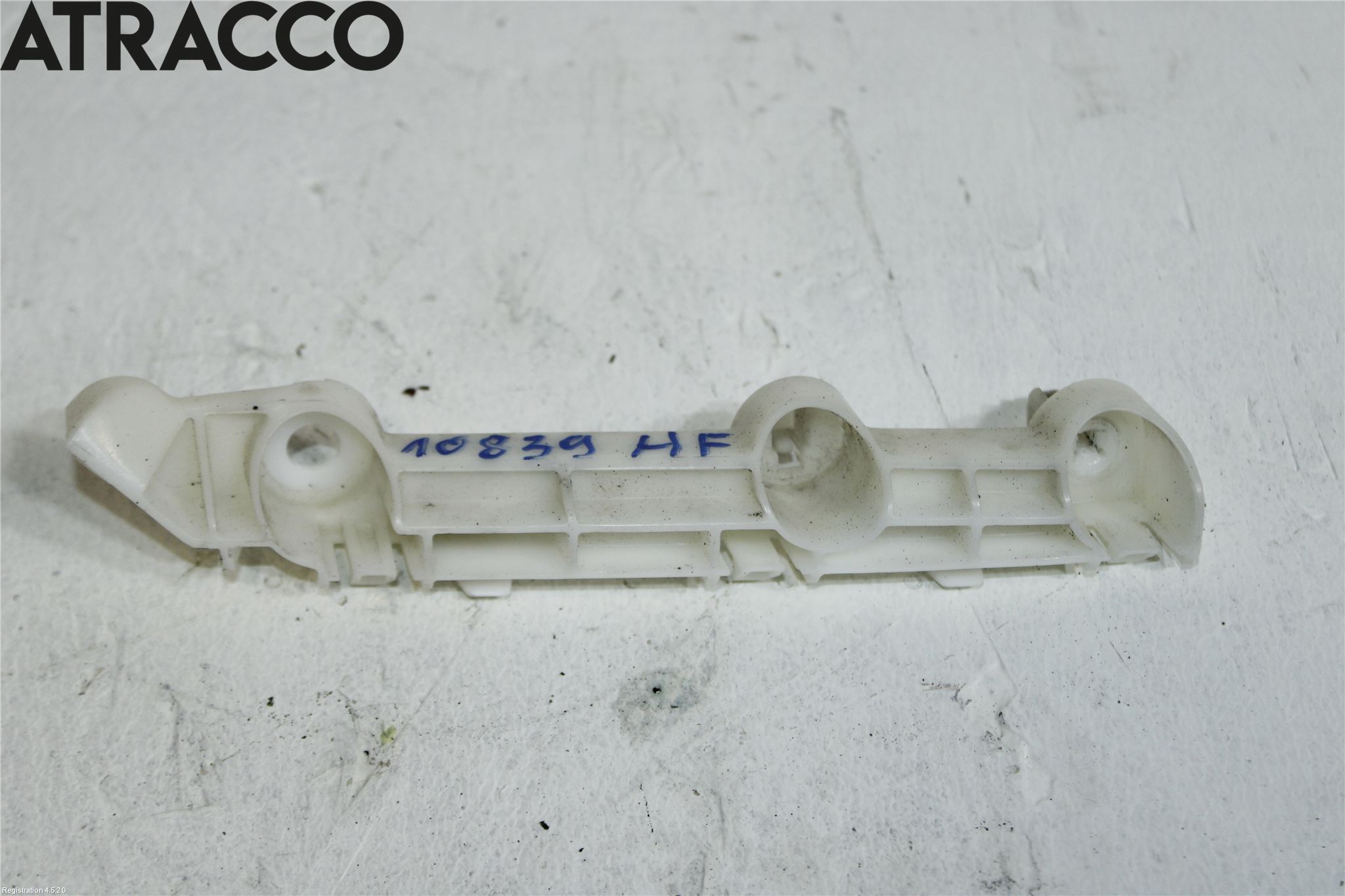 Mitsubishi OUTLANDER 13-21 Støtfanger Foran Feste