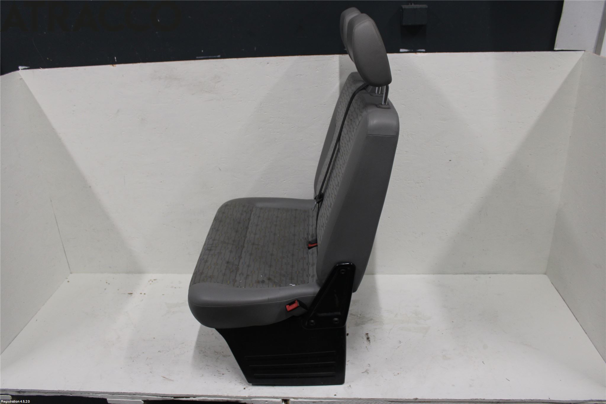 Volkswagen VW TRANSP/CARAVELLE (T5) 04-15 Innr Stoler - Seter Komp