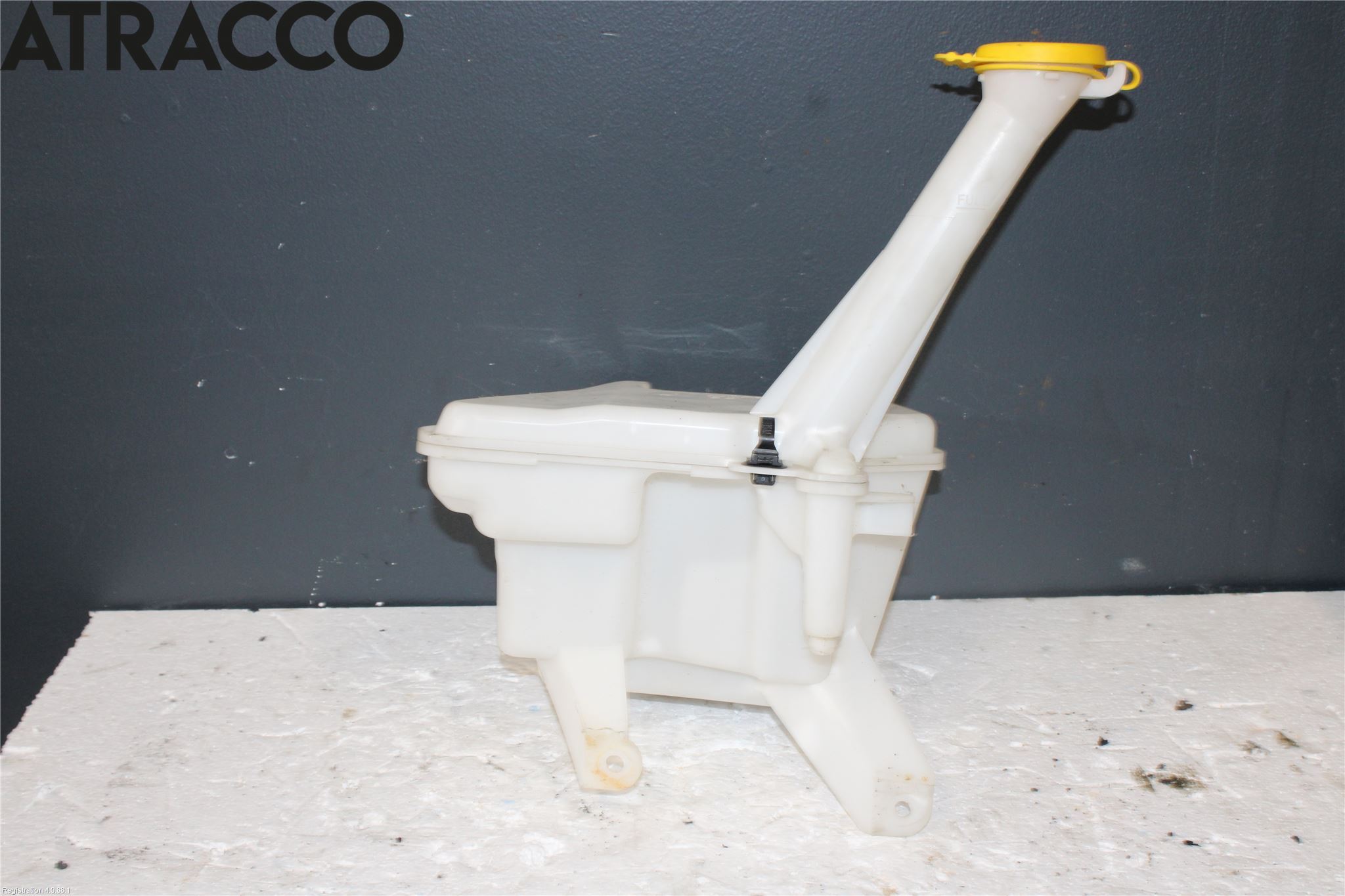 Toyota YARIS XP130 12-14 Spylerbeholder Frontrute