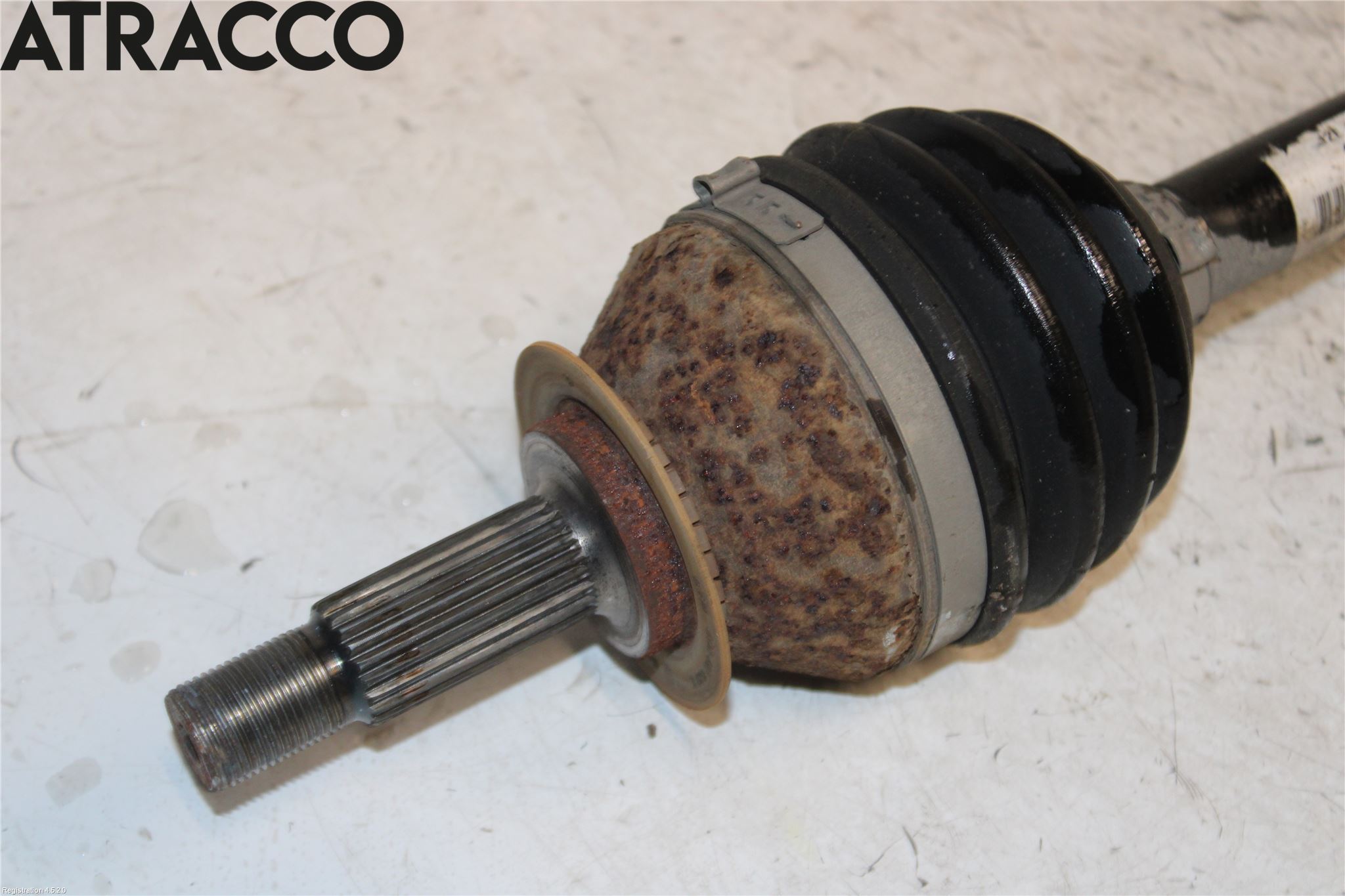 Volkswagen VW UP! / E-UP! Drivaksel Foran Kompl Høyre