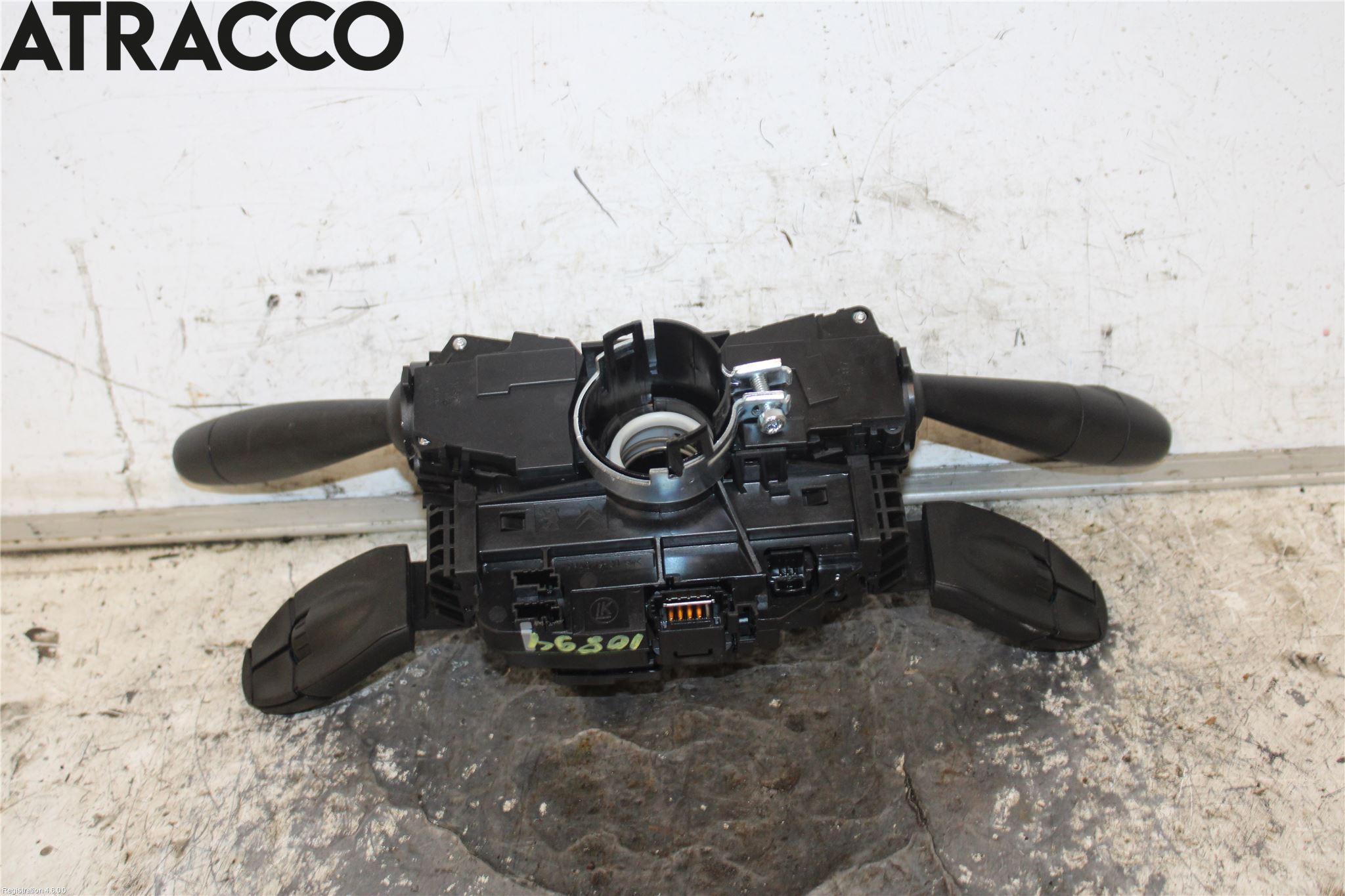 Peugeot 5008 10-16 Bryter Ratt Kombi H Og V