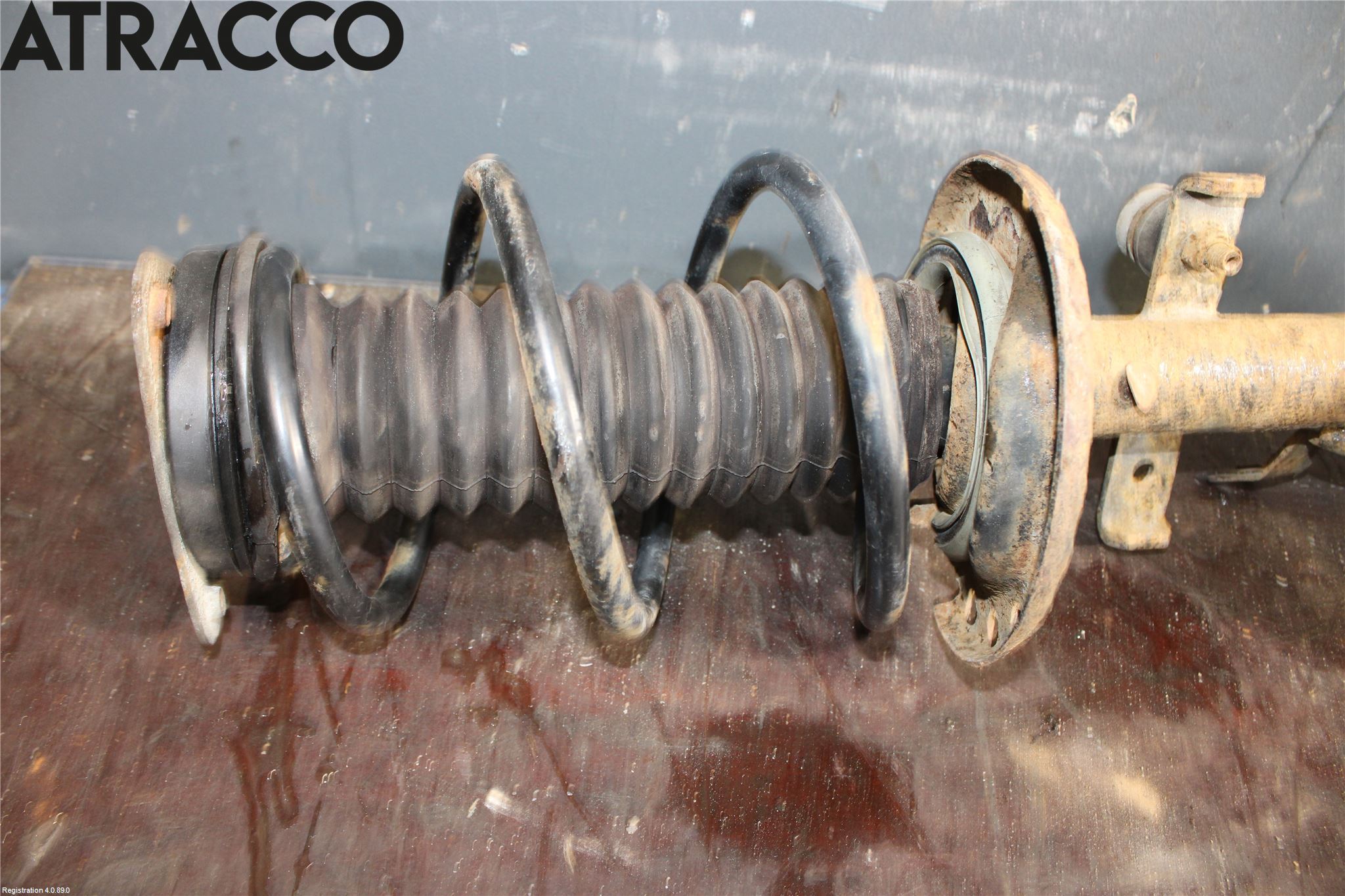 Renault CAPTUR 13-19 Fjærbein Foran Venstre