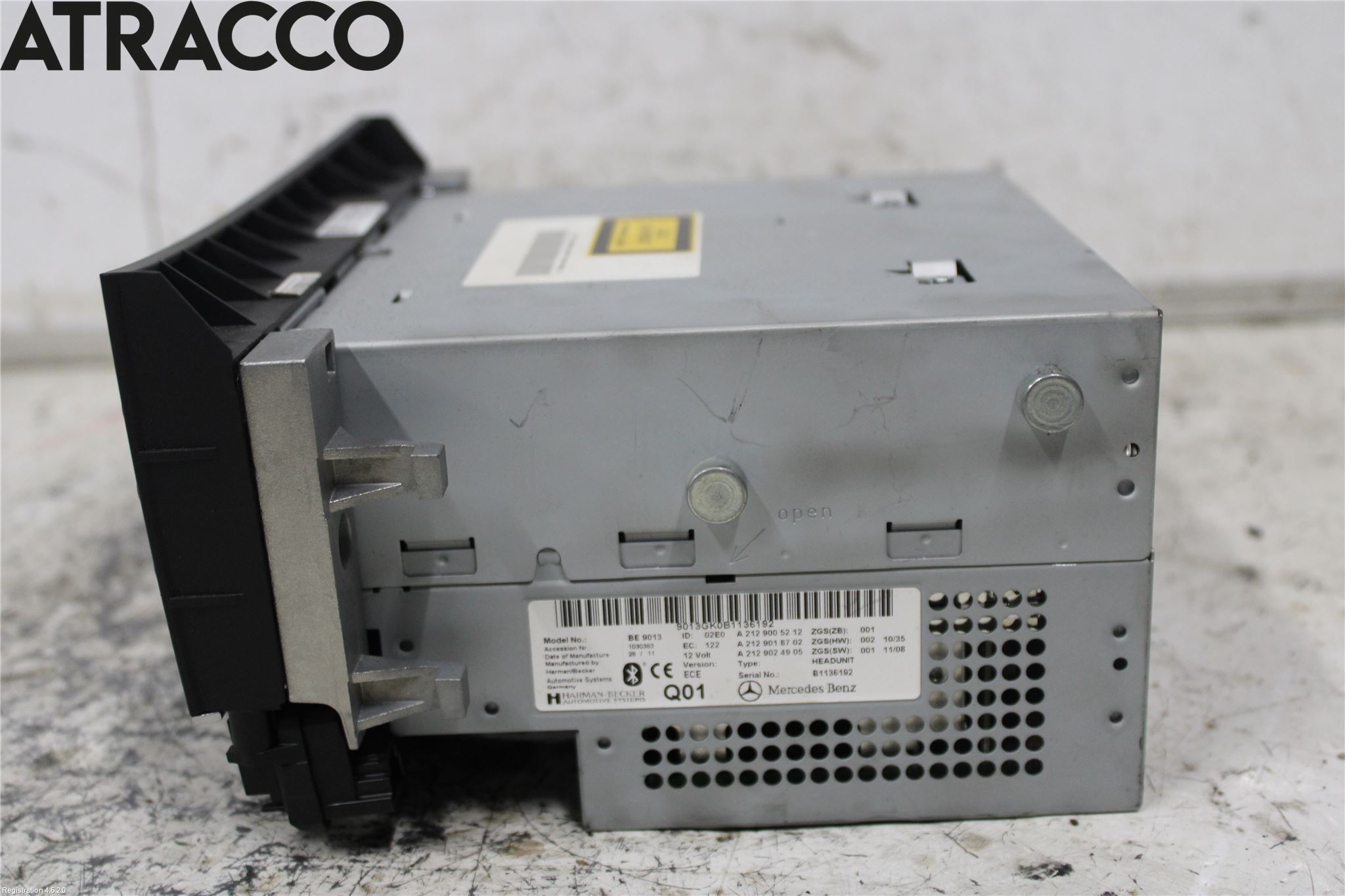 Mercedes-Benz MB E-KLASS (W212) 09-16 Stereo Radio Med Cd