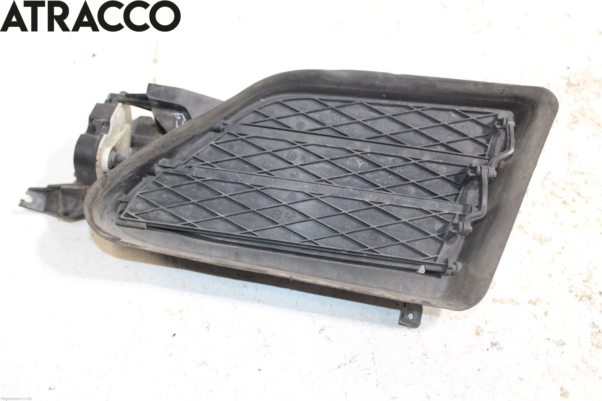 Tesla MODEL S 13- Grilldel Høyre