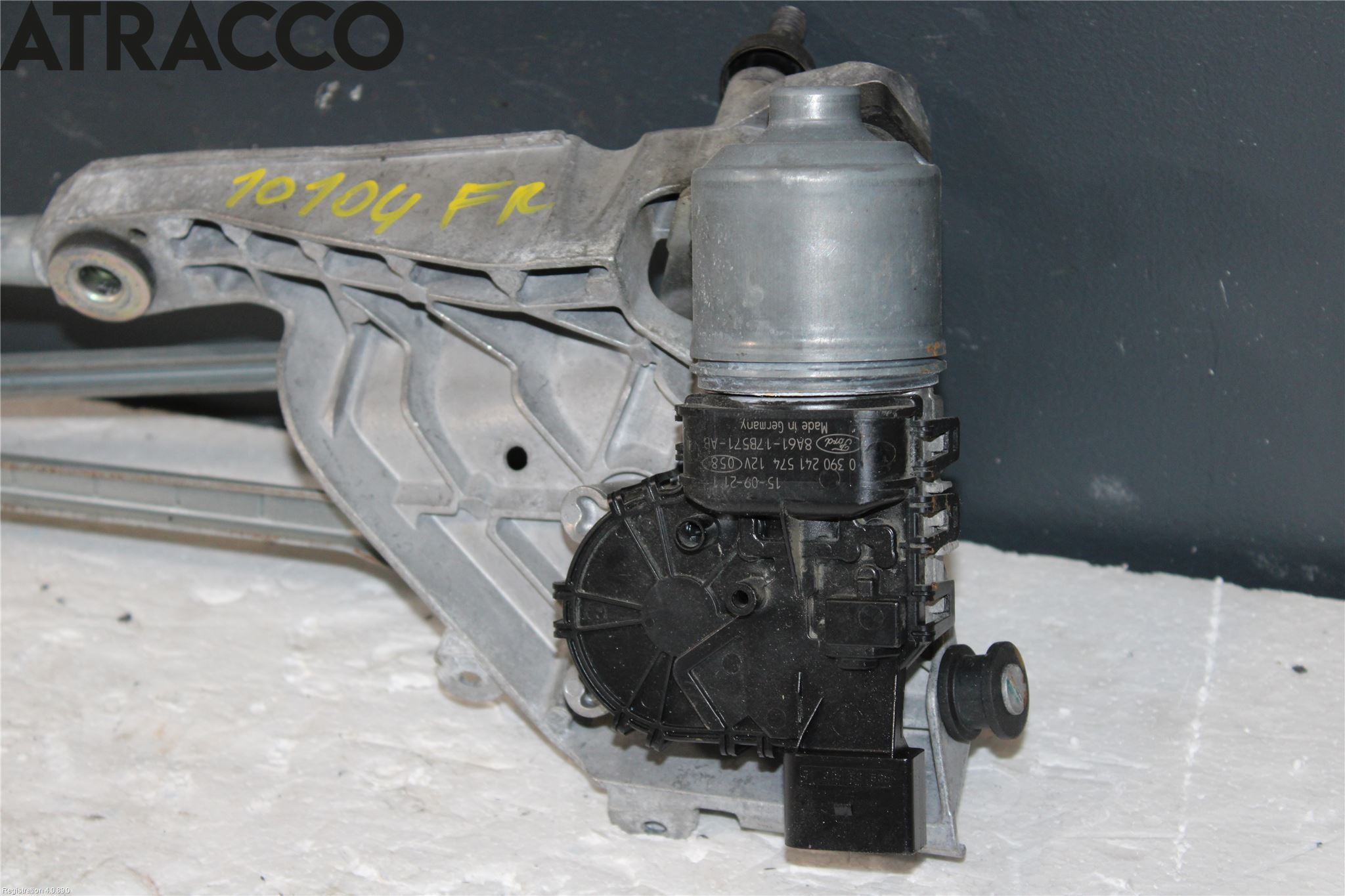 Ford FIESTA 13-17 Viskermotor Frontrute