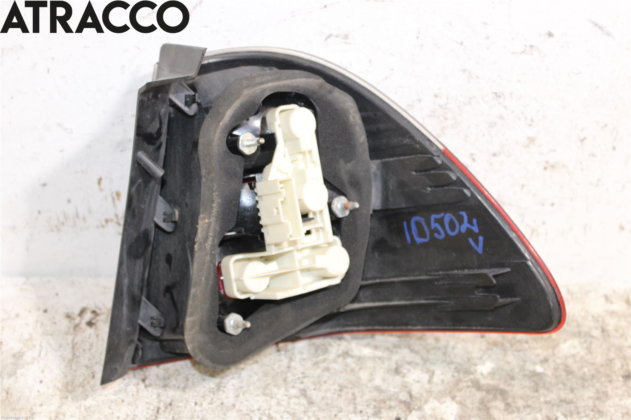 BMW 3 E90/91 SED/TOU 05-12 Baklykt Venstre