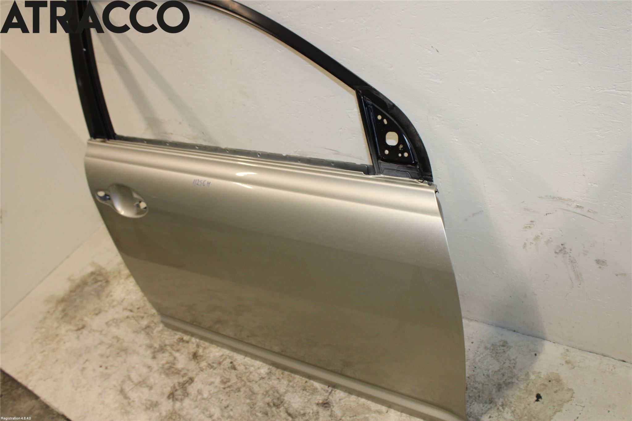 Toyota AVENSIS 03-06 Dør 4D Foran Høyre