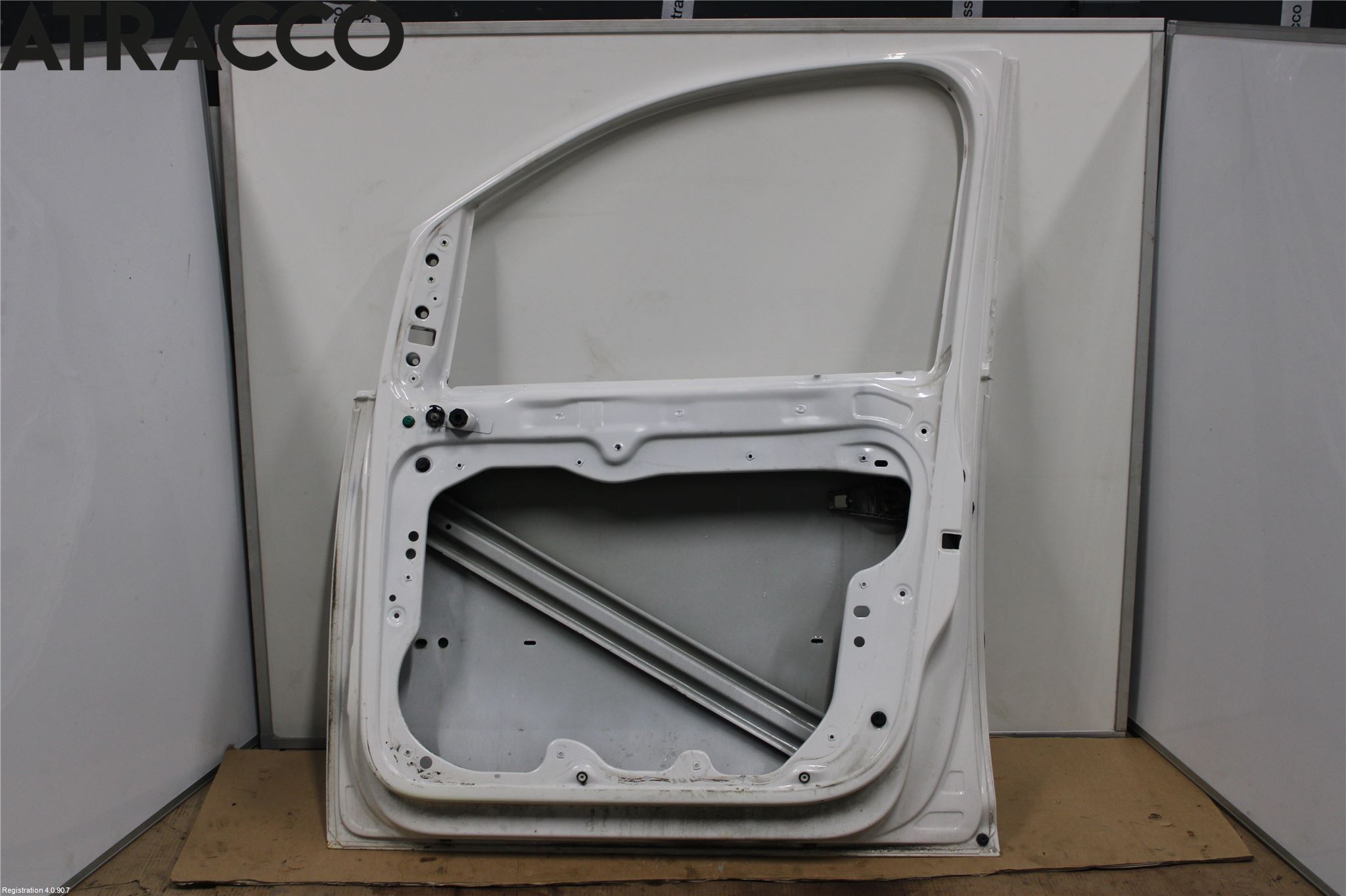 Volkswagen VW CADDY 11-15 Dør 2D Høyre