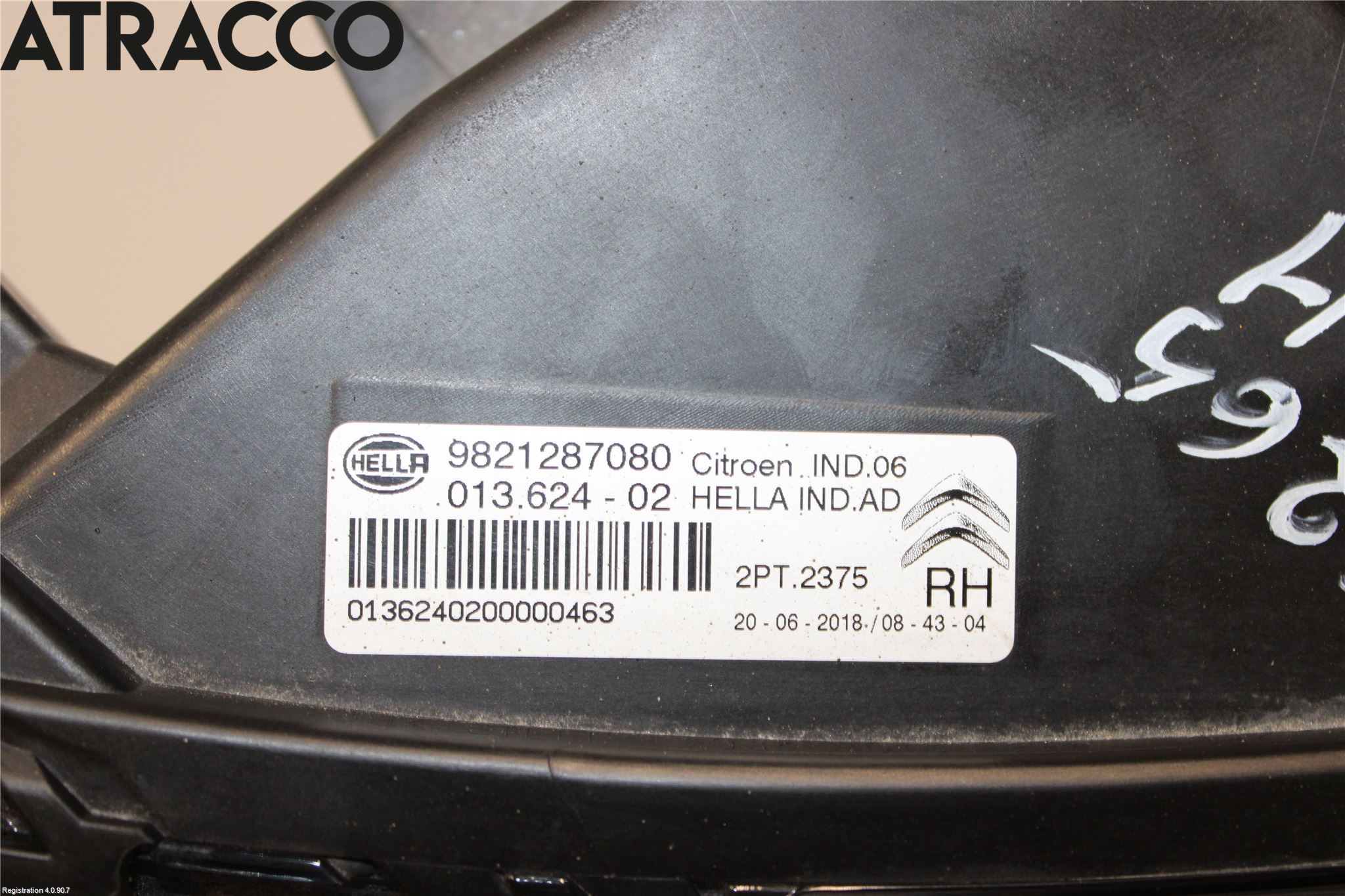 Citroen C4 CACTUS 14-20 Frontlykt Høyre