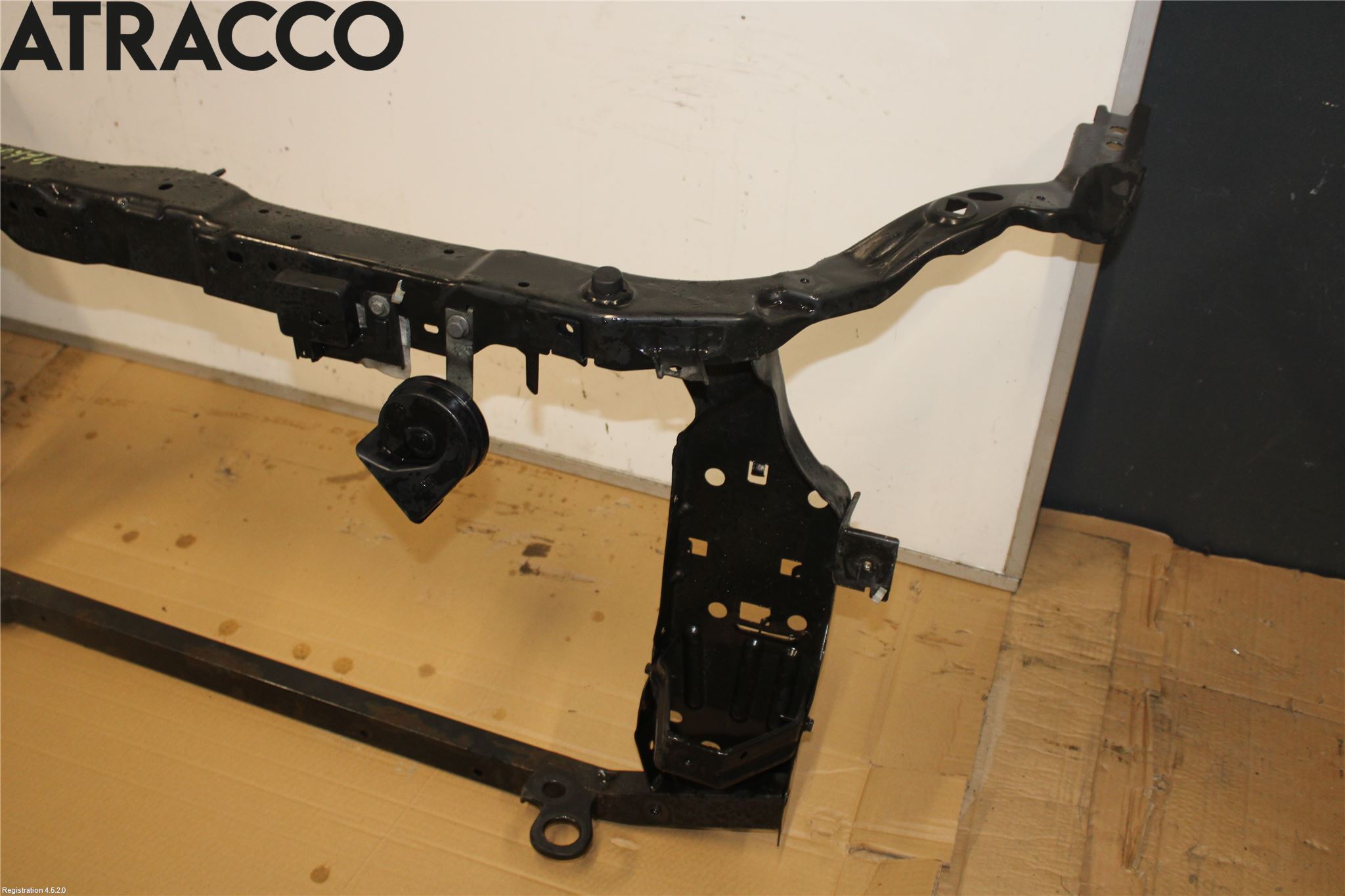 Nissan QASHQAI+2  08-10 Frontplate