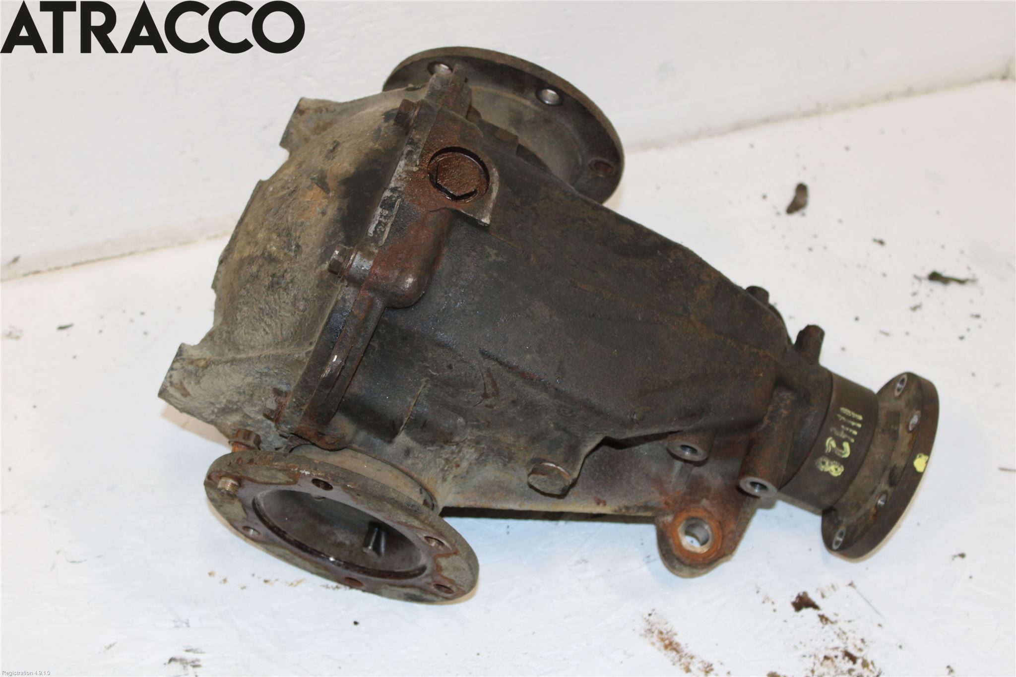 Mitsubishi PAJERO  99-06 Bakaksel Kardang Bak -Diff