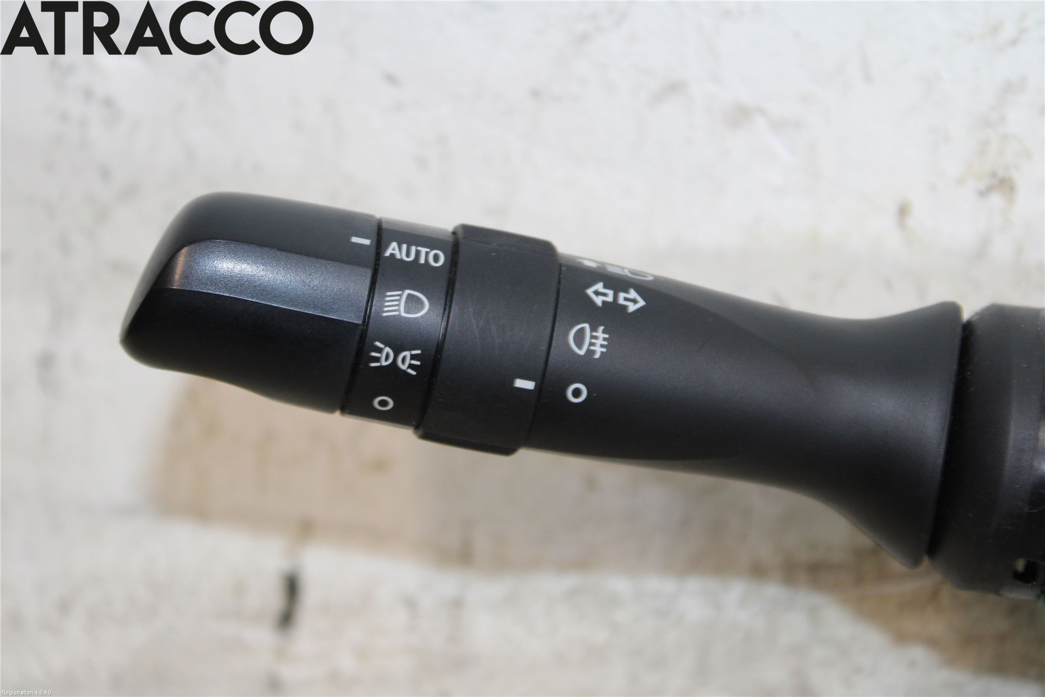 Toyota YARIS XP130 15-20 Bryter Ratt Kombi H Og V