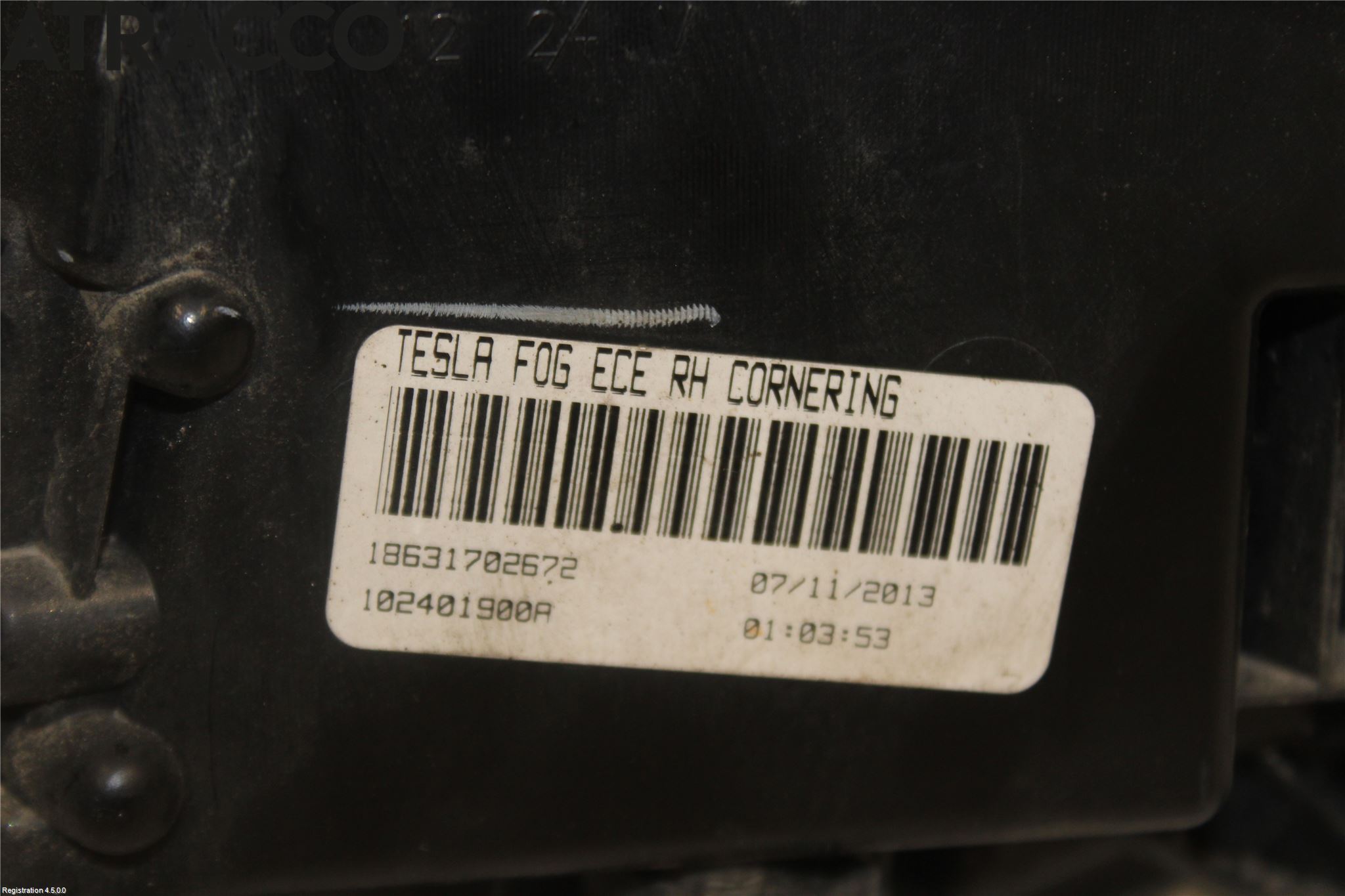 Tesla MODEL S 13- Frontlykt-Kurve-Tåkelys