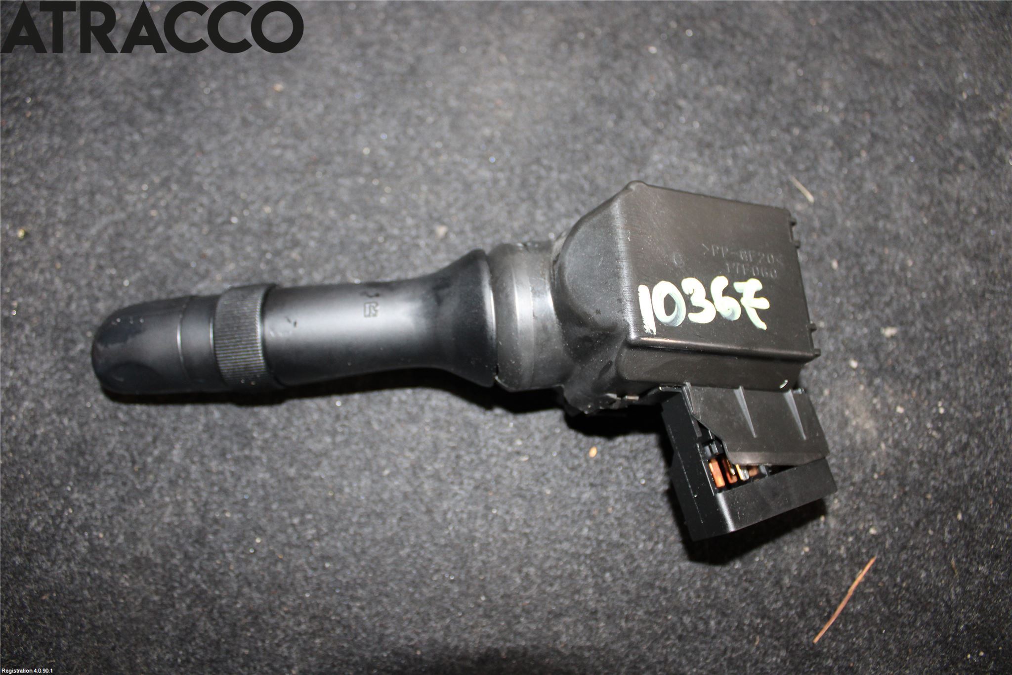 Toyota LANDCRUISER Bryter Ratt Visker - Spyler