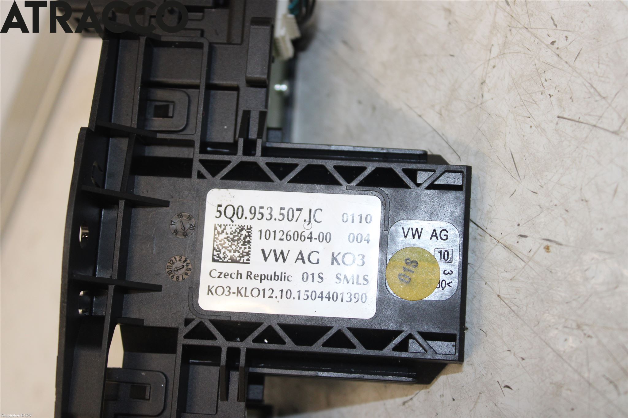 Volkswagen VW GOLF / E-GOLF VII 13-20 Bryter Ratt Kombi H Og V