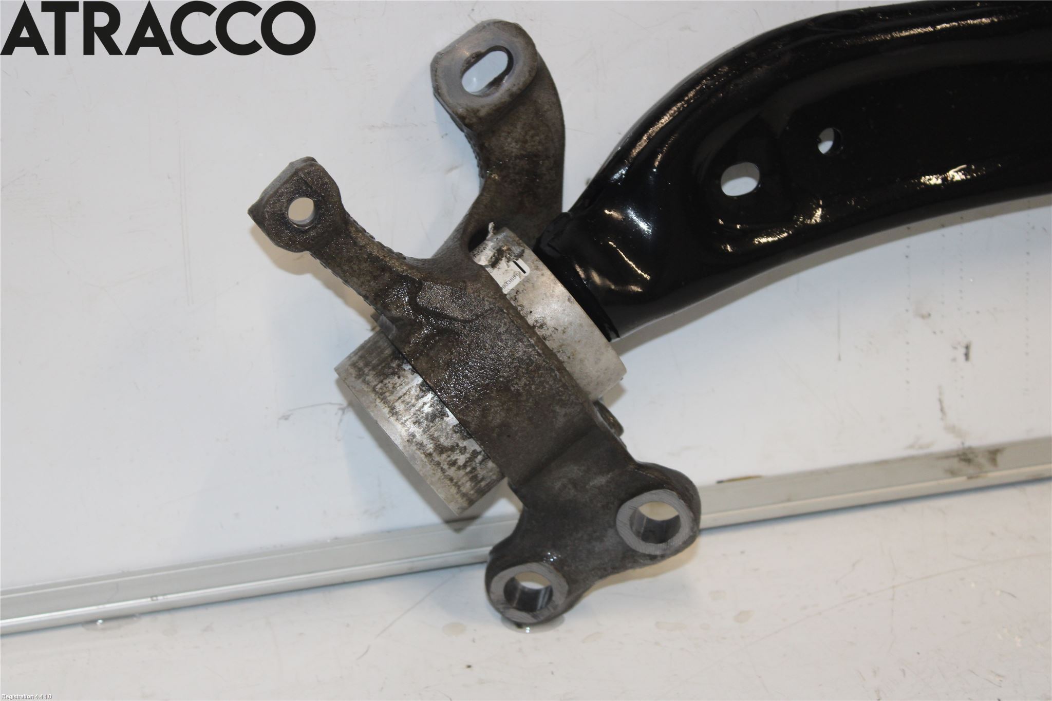 Mini ONE/COOPER 3DR F56 14-24 Bærearm Foran Høyre Nedre