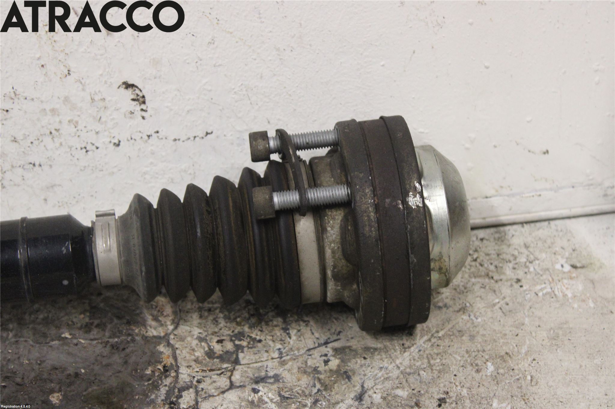 Skoda YETI Drivaksel Foran Kompl Høyre