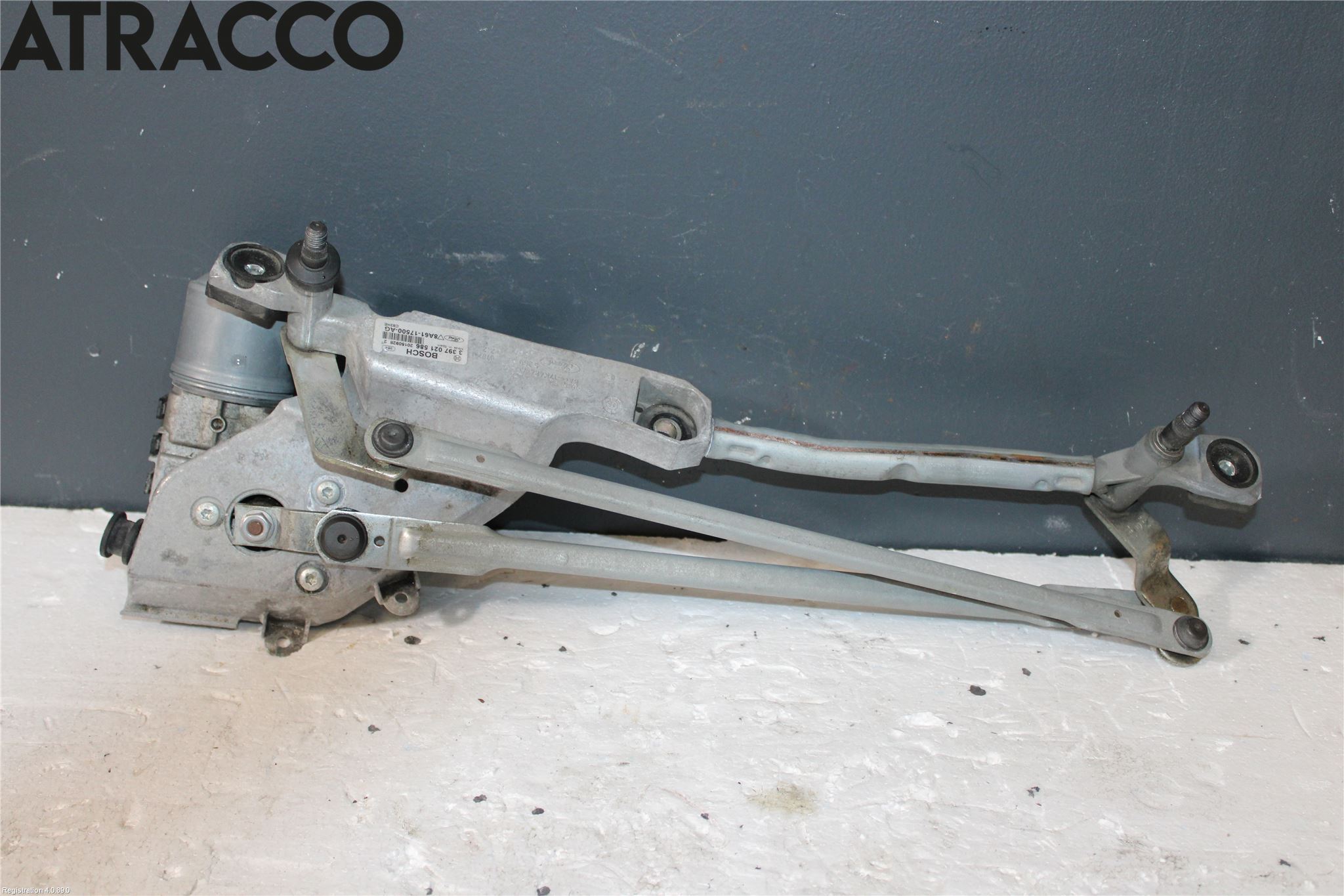 Ford FIESTA 13-17 Viskermotor Frontrute