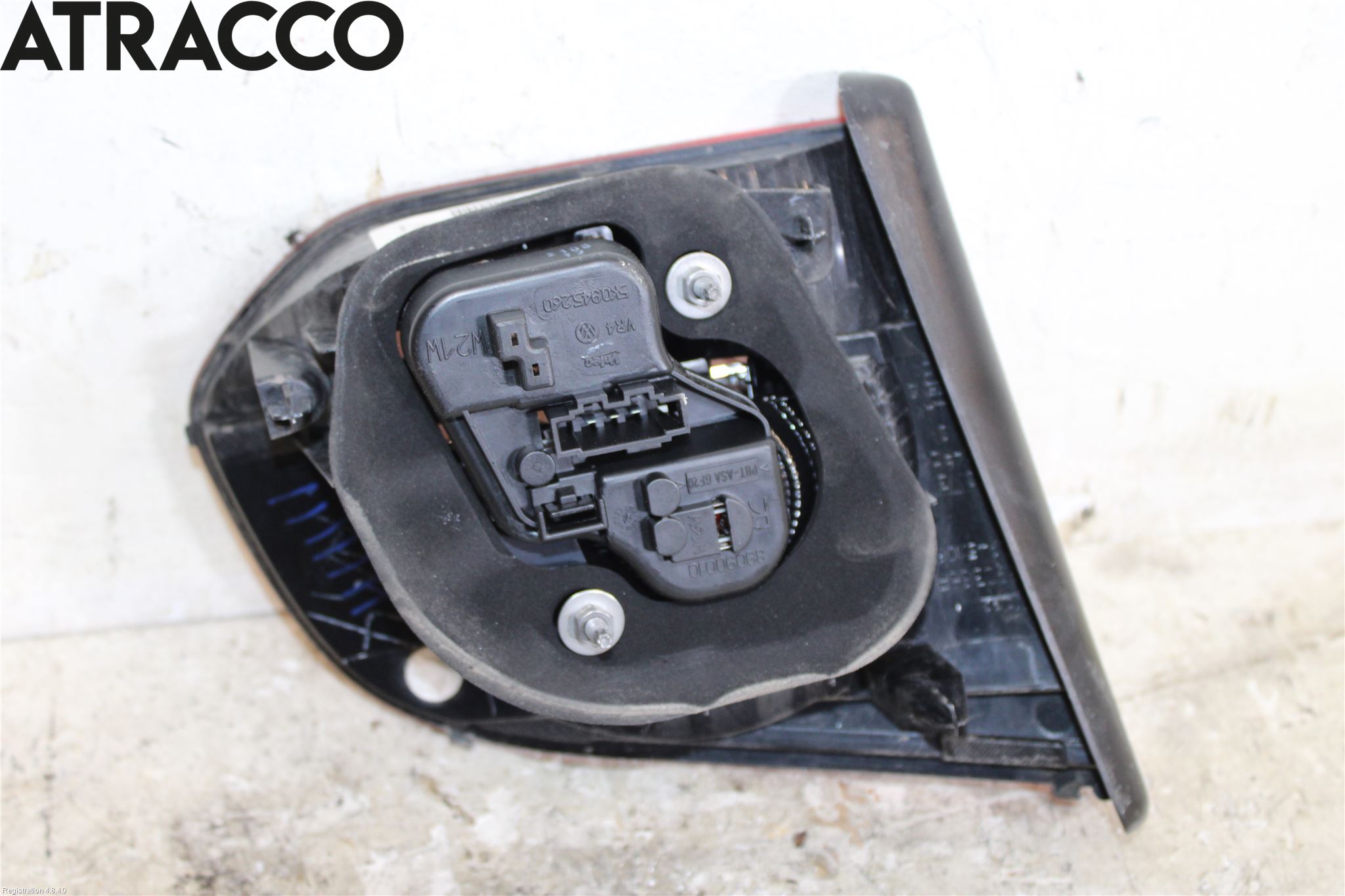 Volkswagen VW GOLF VI 09-13 Baklykt Høyre  På Luke(Indre)