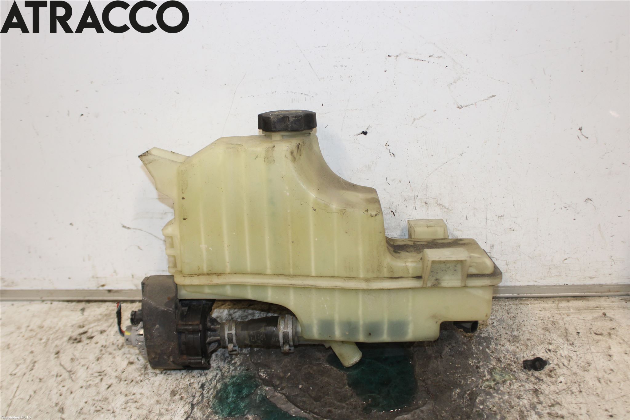 Tesla MODEL S 13- Ekspansjonstank