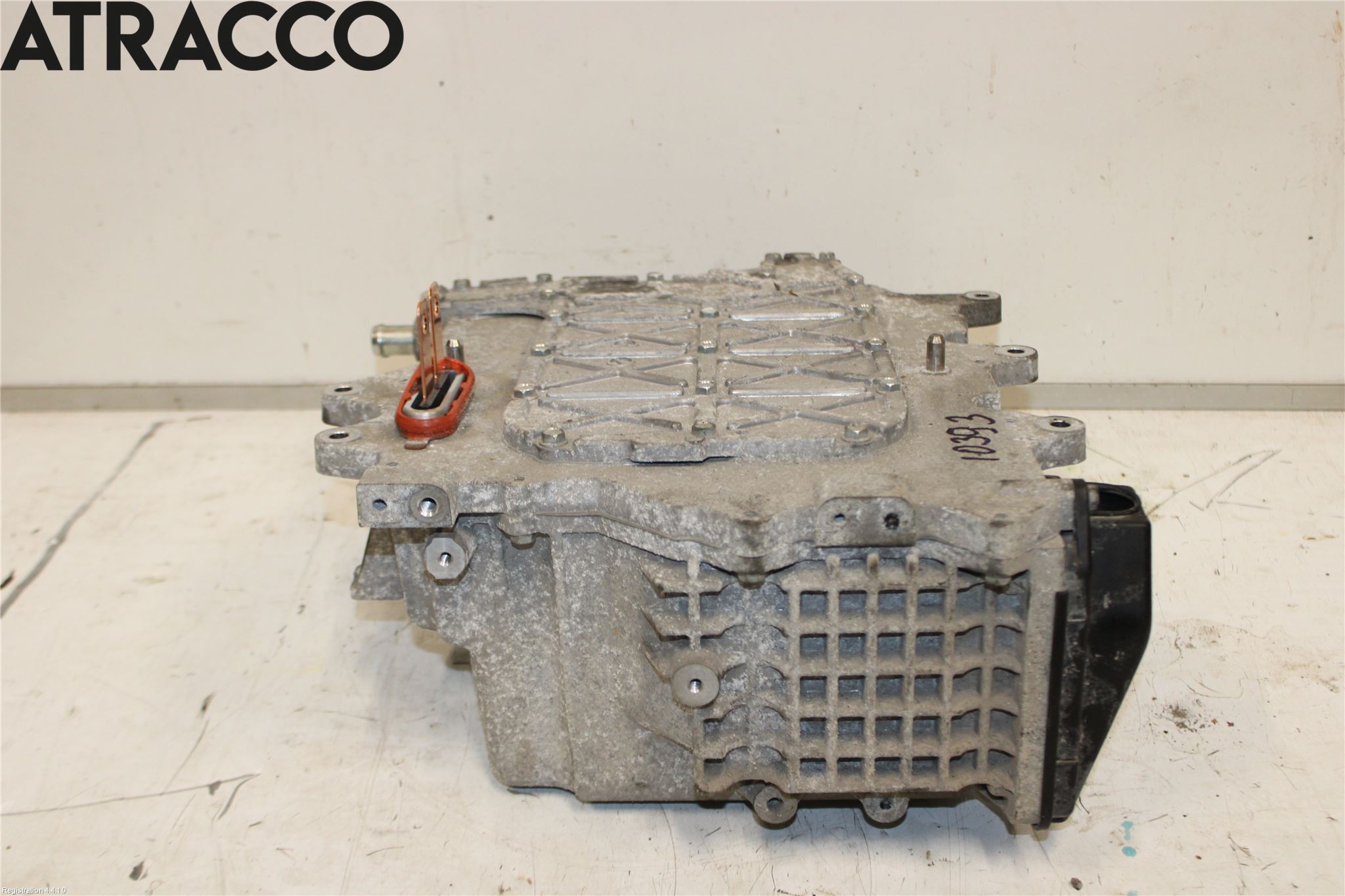 Nissan LEAF 11-17 Inverter 12-)220V