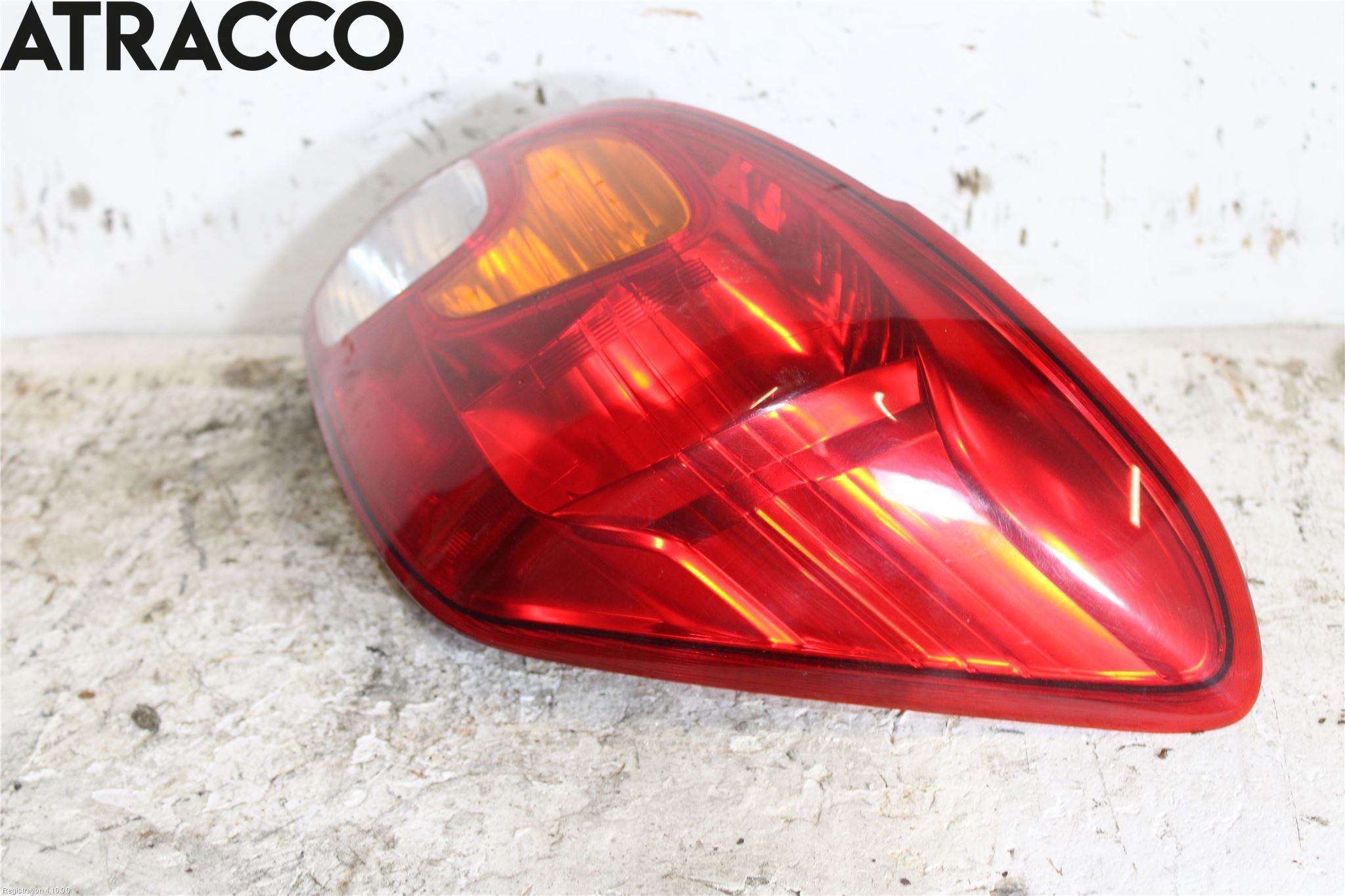 Mitsubishi SPACE STAR 98-05 Baklykt Høyre