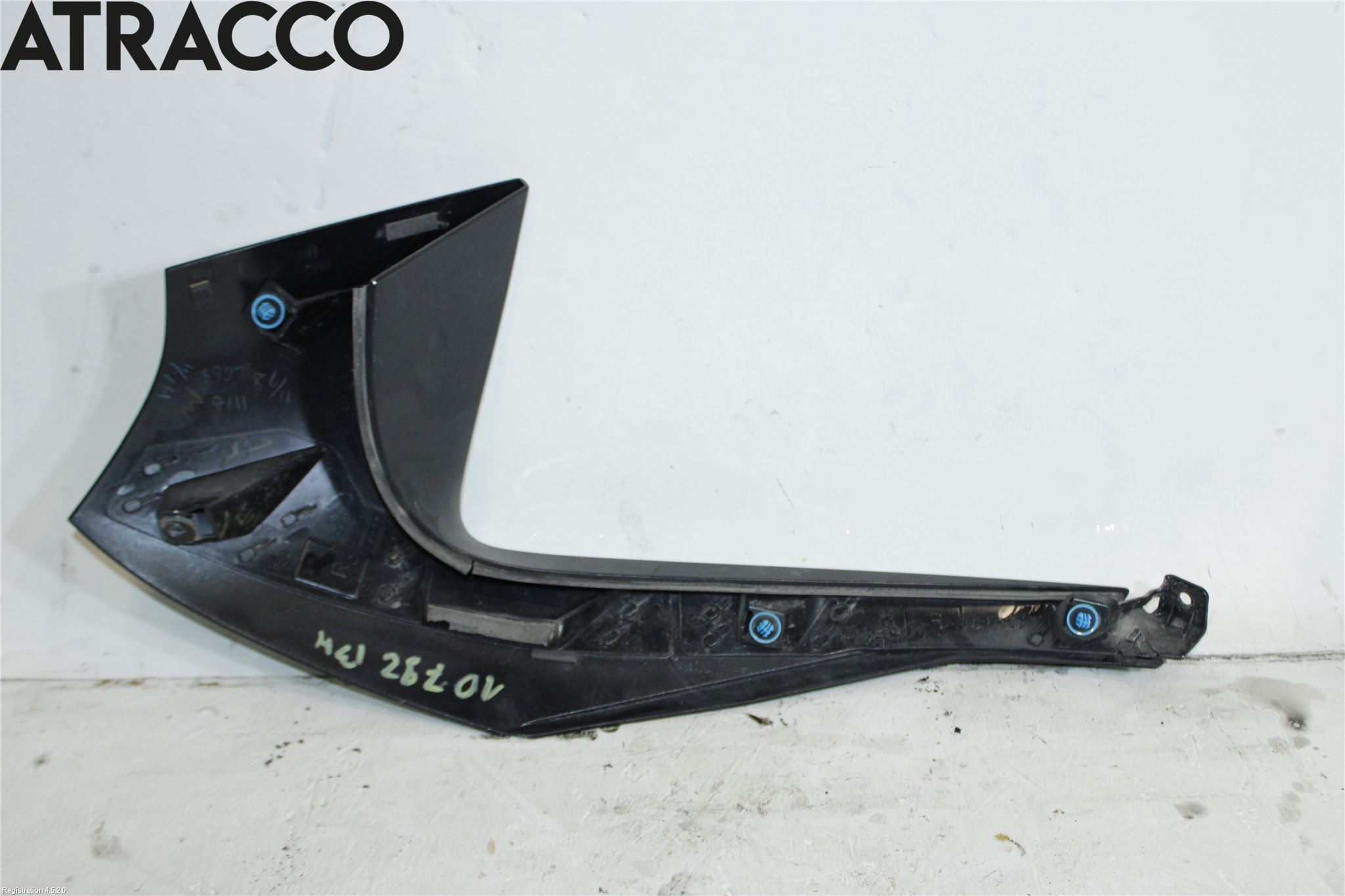 Nissan LEAF 18- Spoiler Bakluke