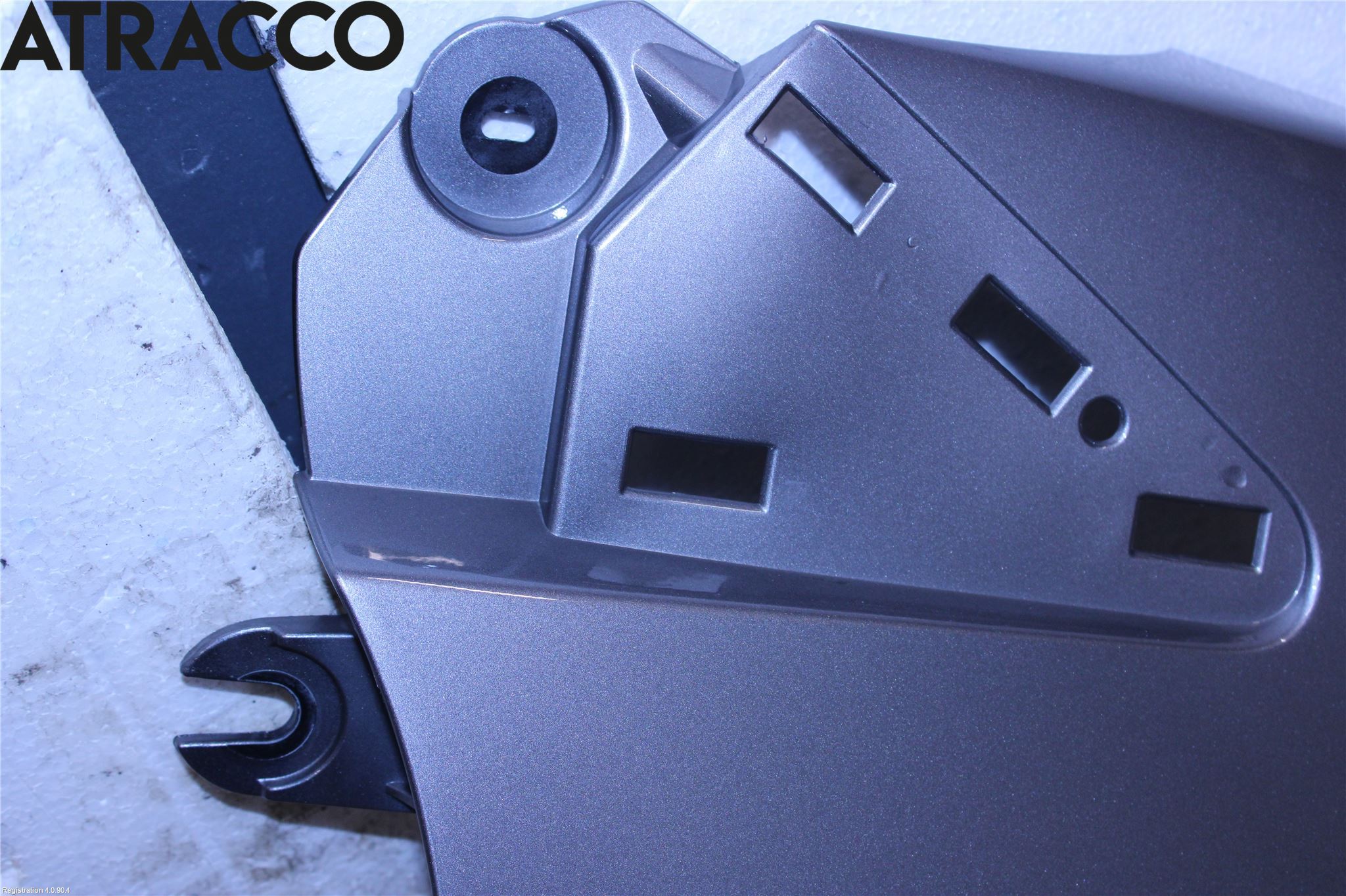 Renault CAPTUR 13-19 Skjerm Foran Høyre