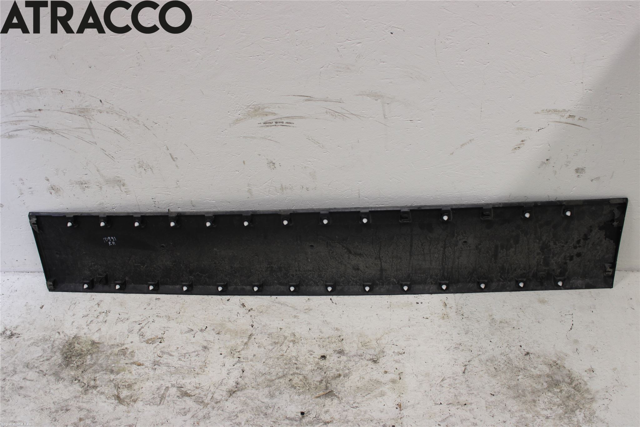 Volkswagen VW CRAFTER II / E-CRAFTER 17- Kanalskjørt Høyre