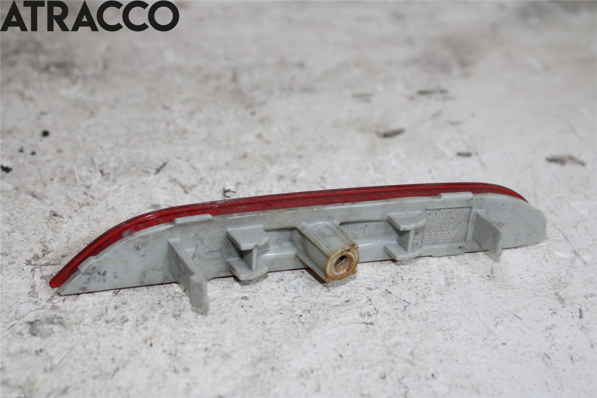 Nissan LEAF 11-17 Refleks Bak