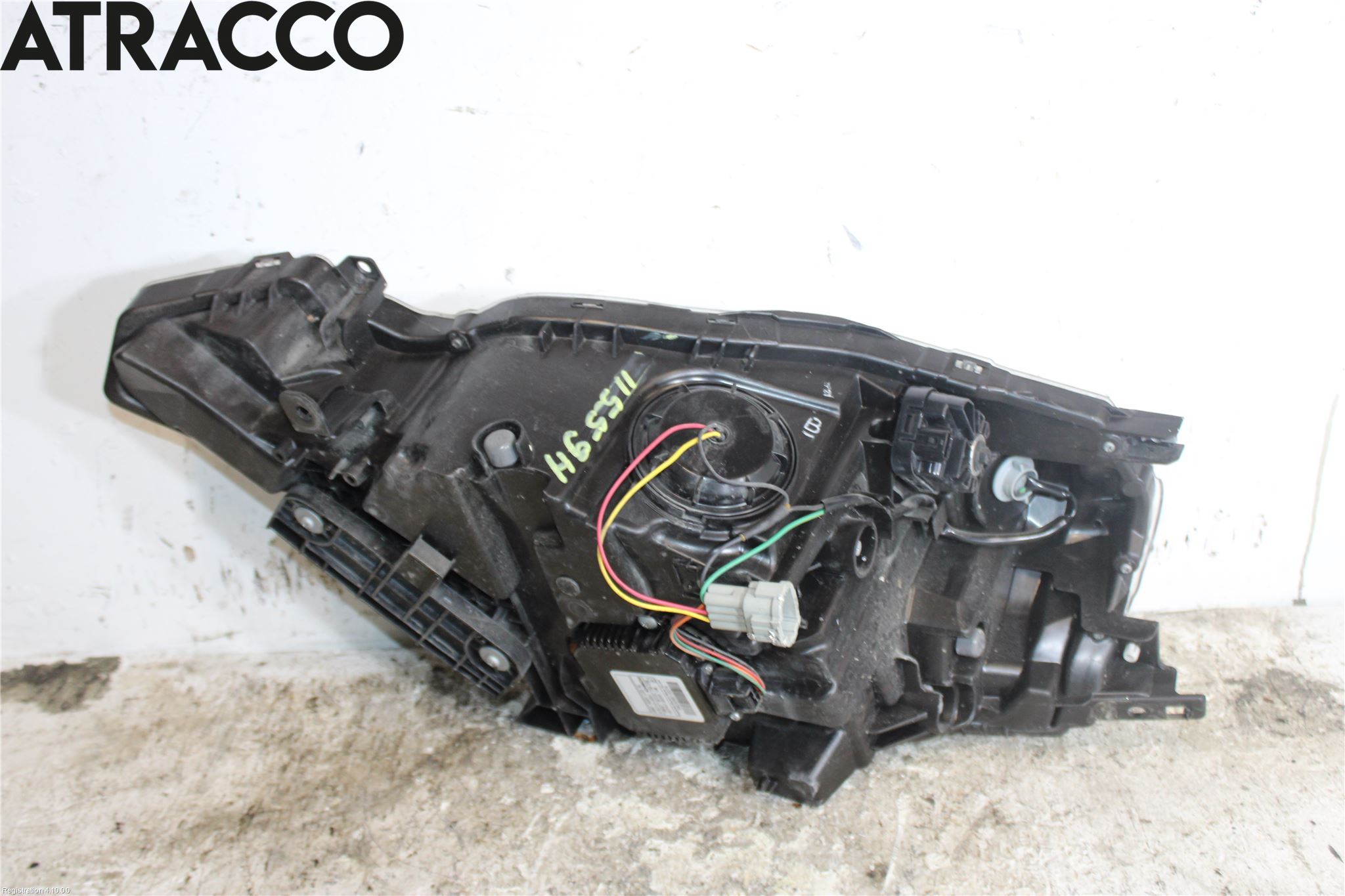 Nissan LEAF 11-17 Frontlykt Høyre